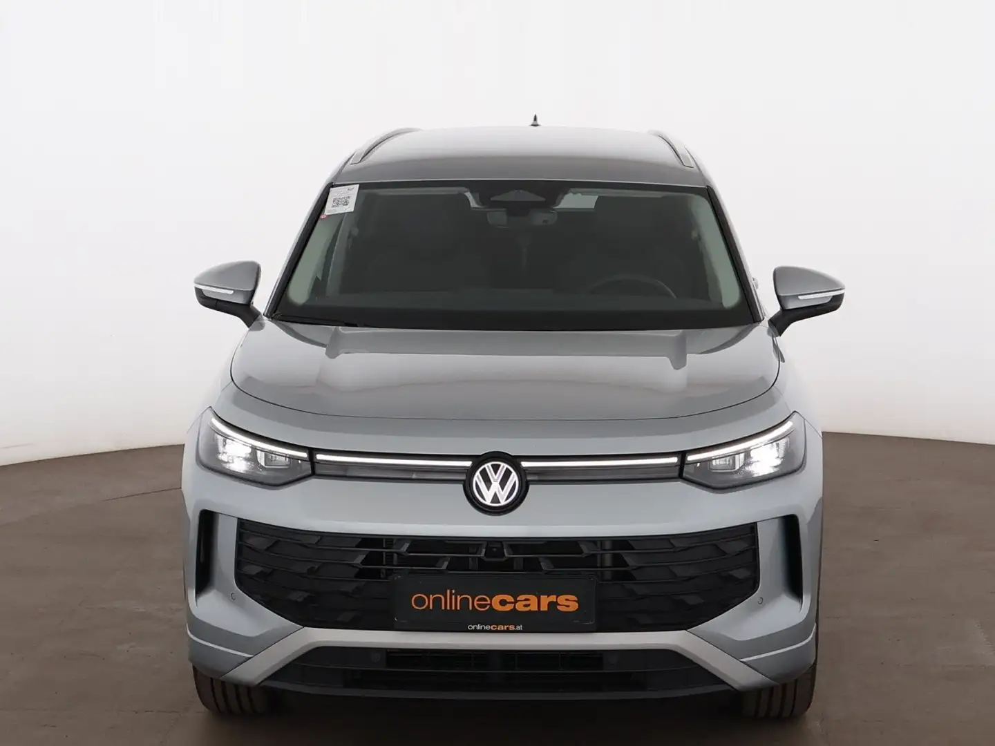 Volkswagen Tayron 2.0 TDI Life Aut LED 360-CAM RADAR NAVI Grau - 2