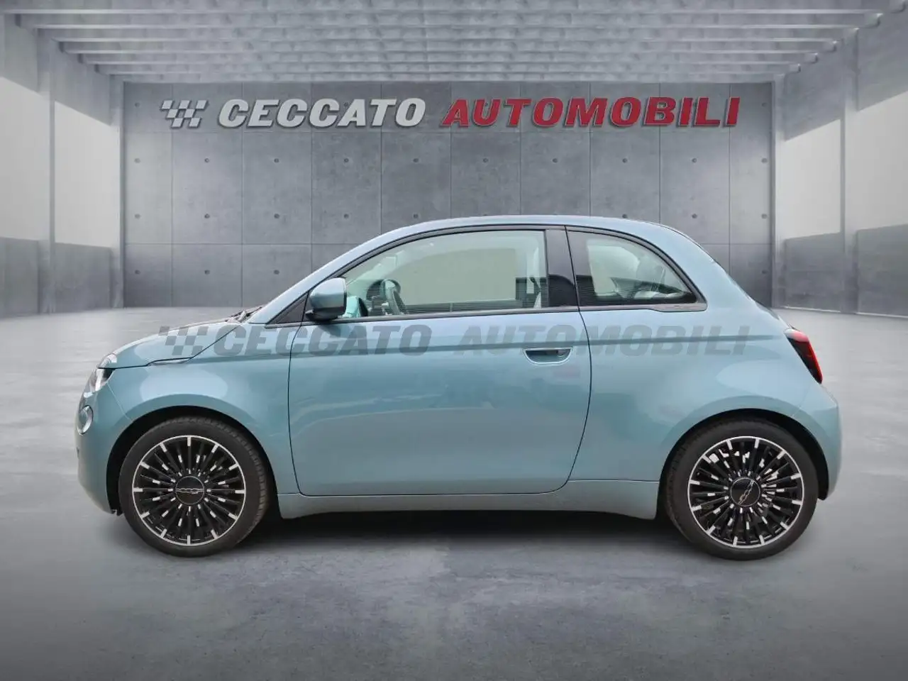 Fiat 500 500e Cabrio 42 kWh Icon + 2