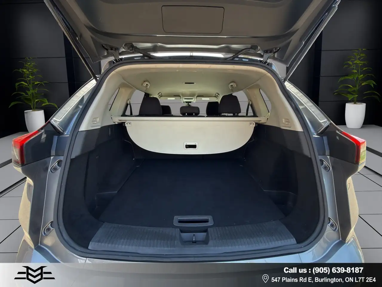 Nissan Rogue снимка Nissan Rogue