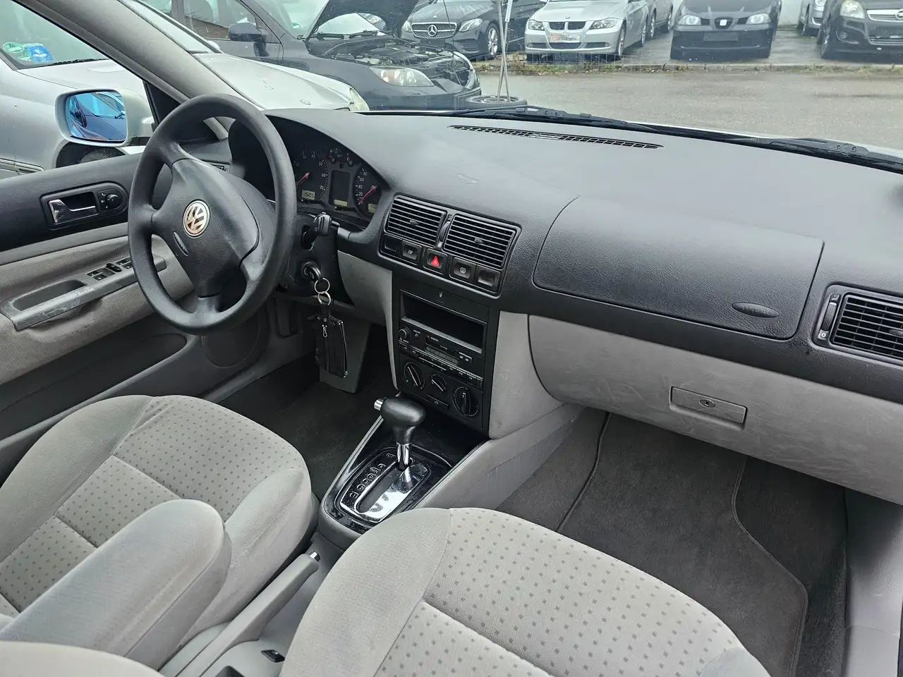 Volkswagen Golf IV 1.6 Trendline Automatik TÜV neu, foto 8
