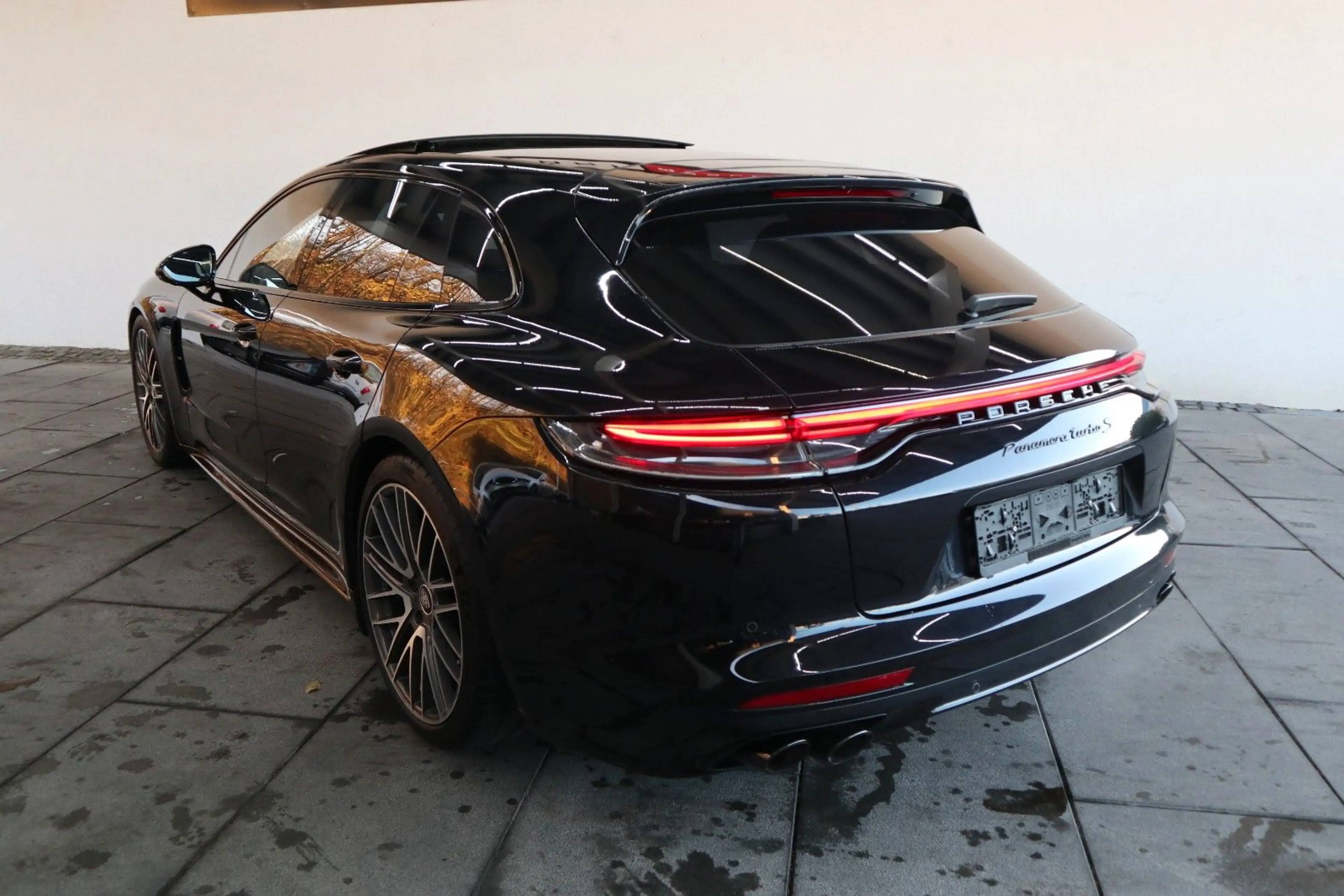 Porsche Panamera Sport Turismo TurboS*Approved 02/28 — photo 3