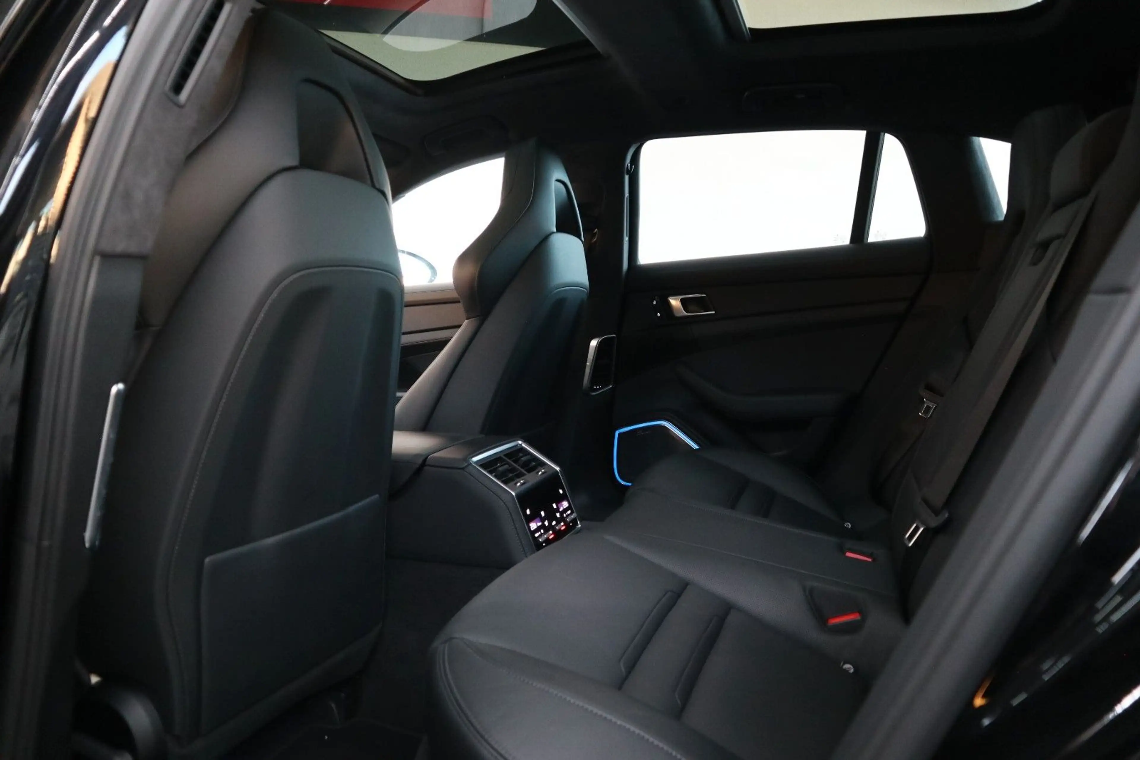 Porsche Panamera Sport Turismo TurboS*Approved 02/28 — photo 13