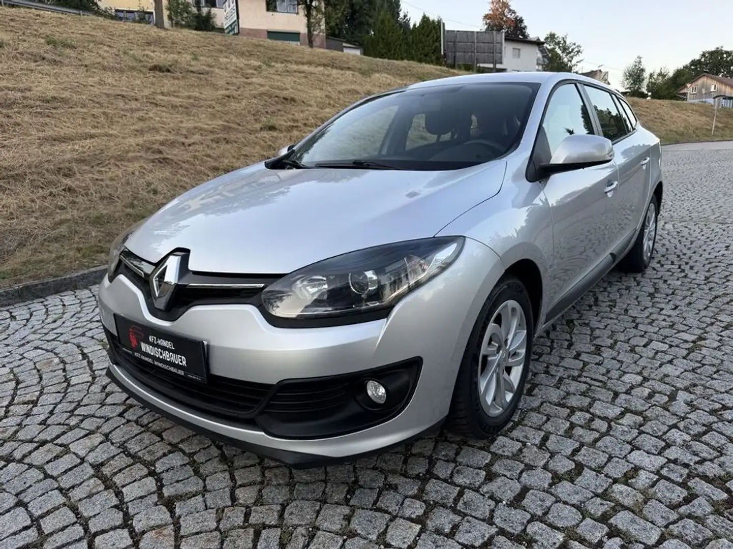 Renault Megane Mégane Fleet Edition KLIMA TEMPOMAT Grau - 2