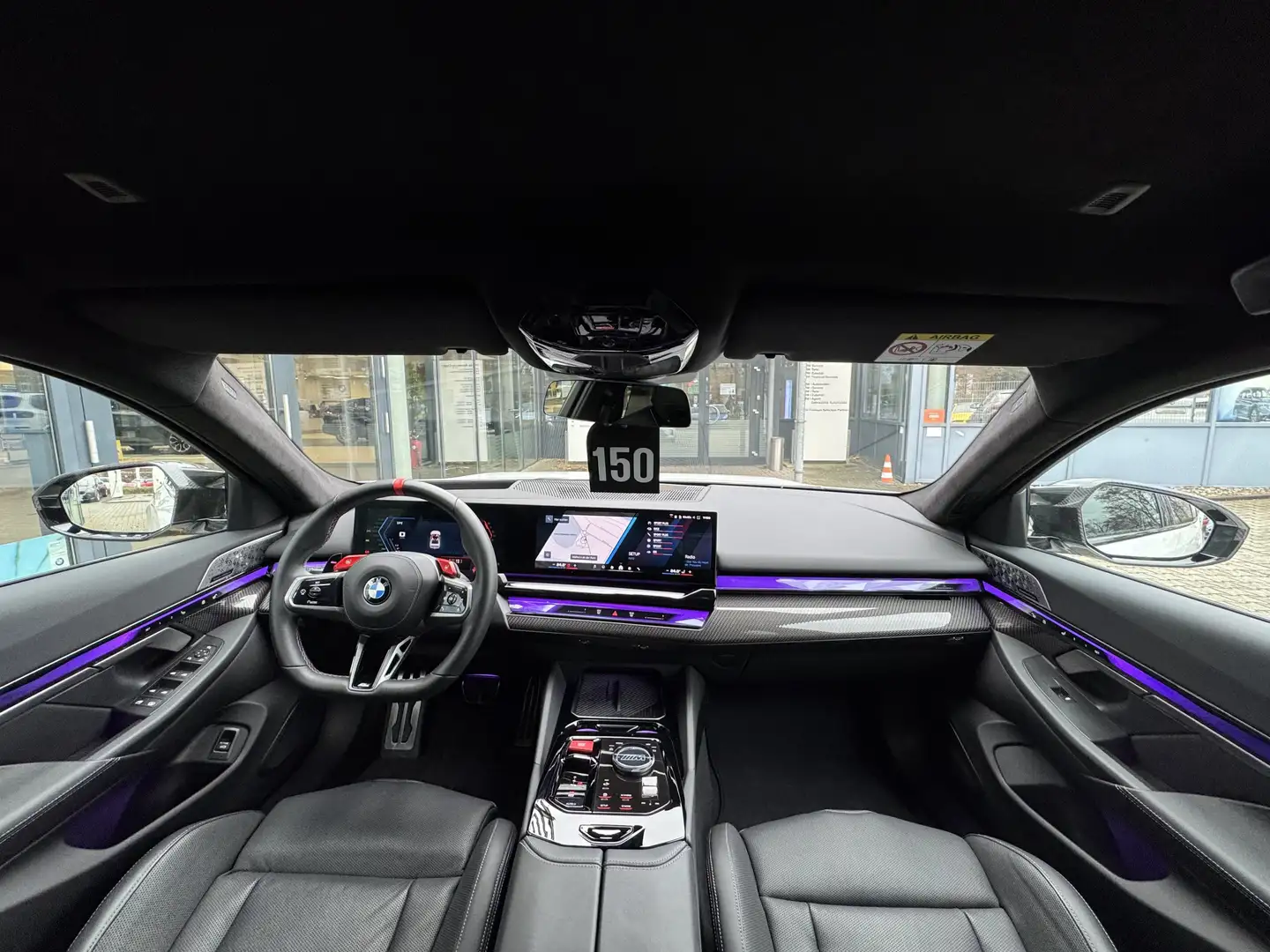 BMW M5 Limousine M-Drive-Pack B&W CarbonKeramik AHK Weiß - 2