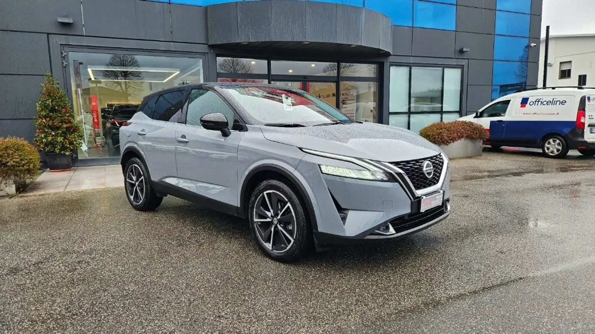Nissan Qashqai MHEV 140 CV N-Style Gris - 2