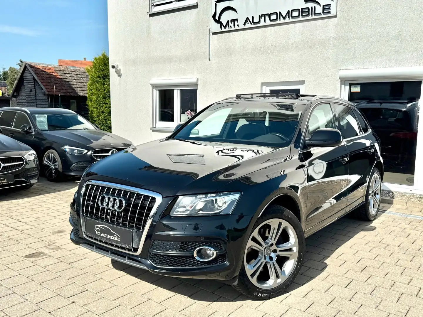 Audi Q5 3.0 TDI  *S-LINE*QUATTRO*NAVI*PDC*PANO*AHK* Schwarz - 1