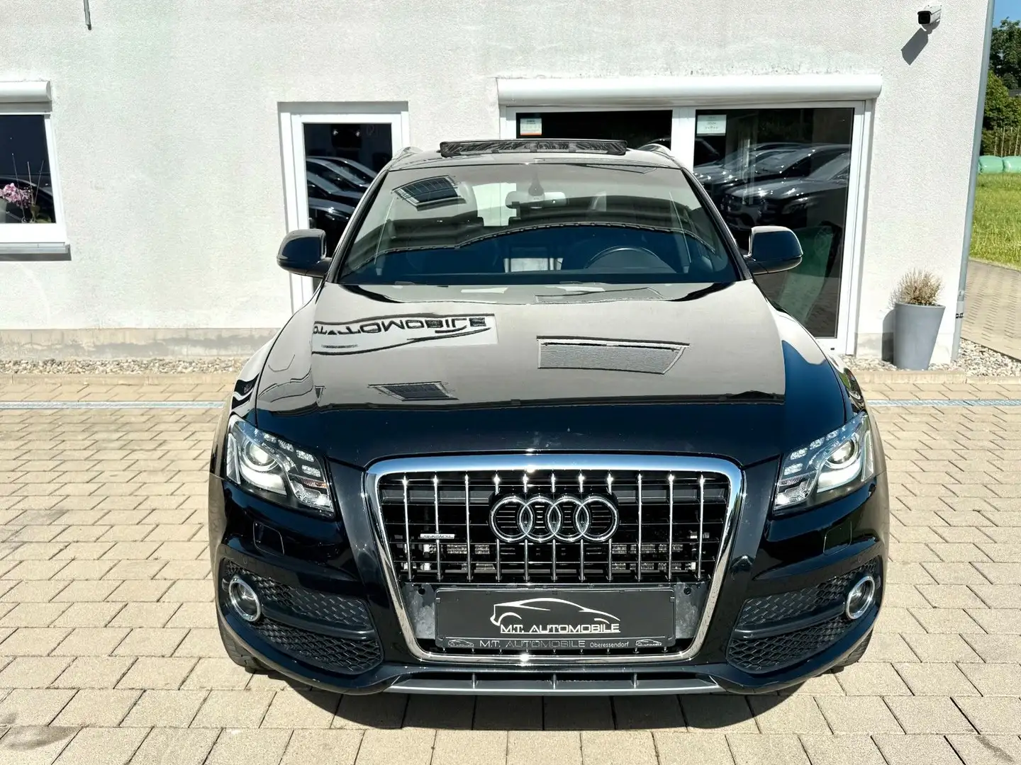 Audi Q5 3.0 TDI  *S-LINE*QUATTRO*NAVI*PDC*PANO*AHK* Schwarz - 2