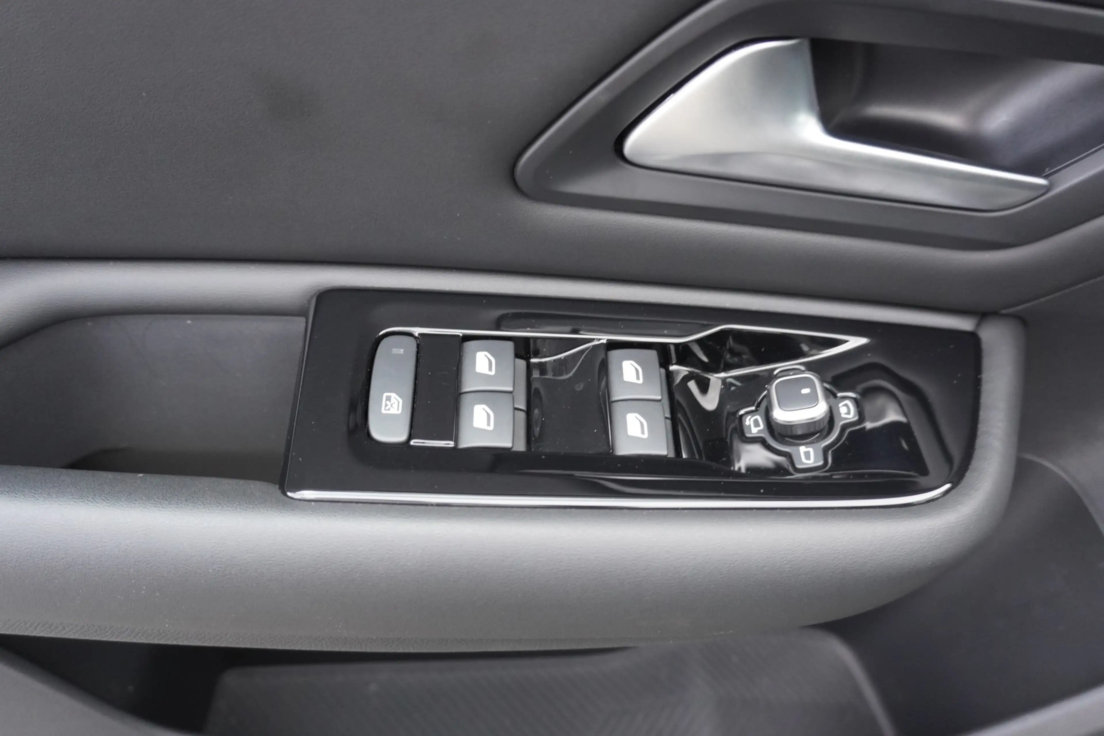 Citroen C5 X C5 1.8 CSX LED Head-Up Kamera Winterpaket — photo 12