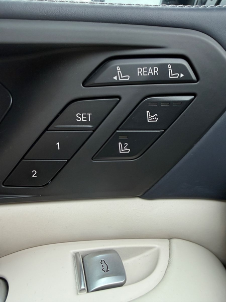BMW X7 xDriv30d M Sport/360°/Leder/Sky Pano/HUP/Lase — photo 35