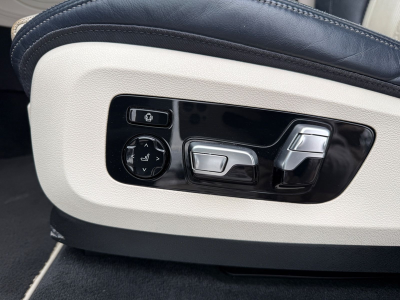 BMW X7 xDriv30d M Sport/360°/Leder/Sky Pano/HUP/Lase — photo 14