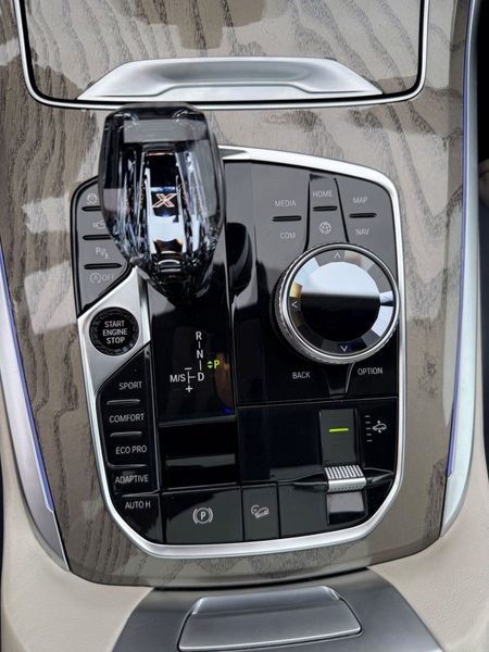 BMW X7 xDriv30d M Sport/360°/Leder/Sky Pano/HUP/Lase — photo 17