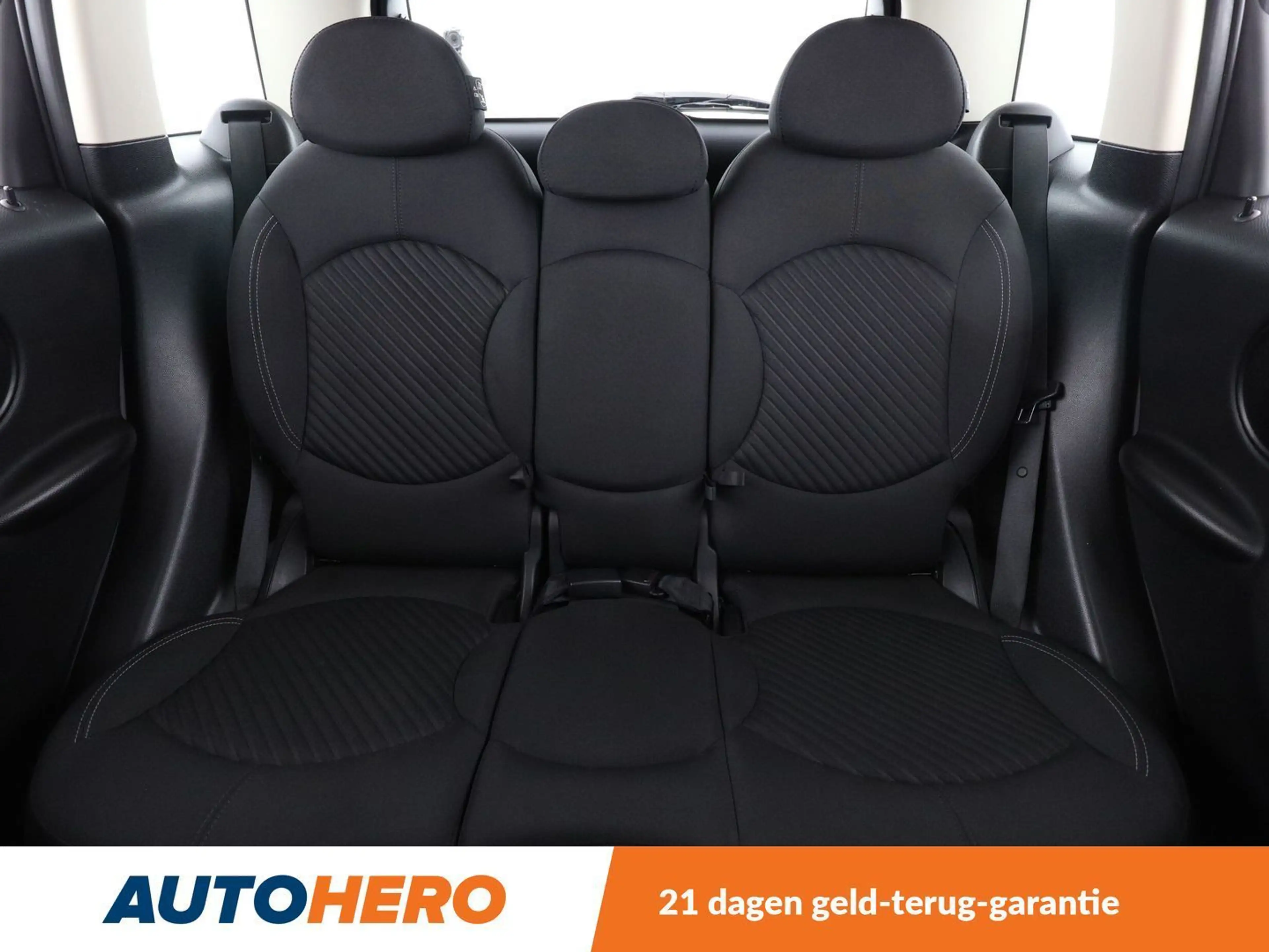 MINI One Countryman One — photo 15