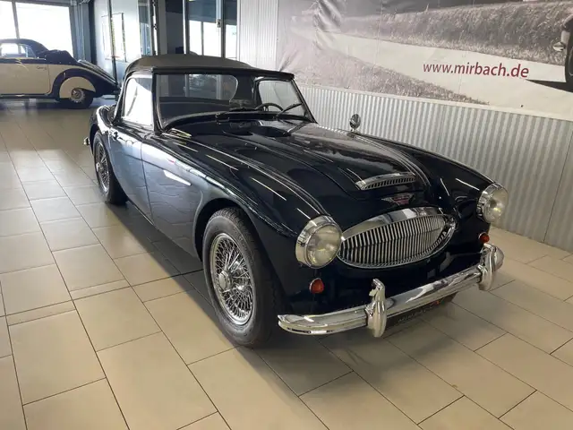 Austin Healey view 4