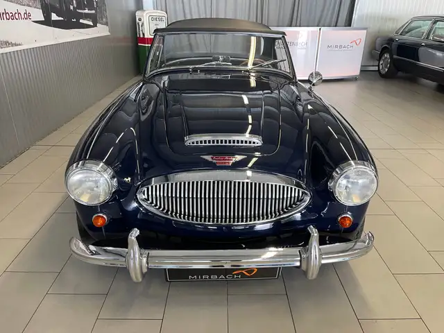 Austin Healey view 6