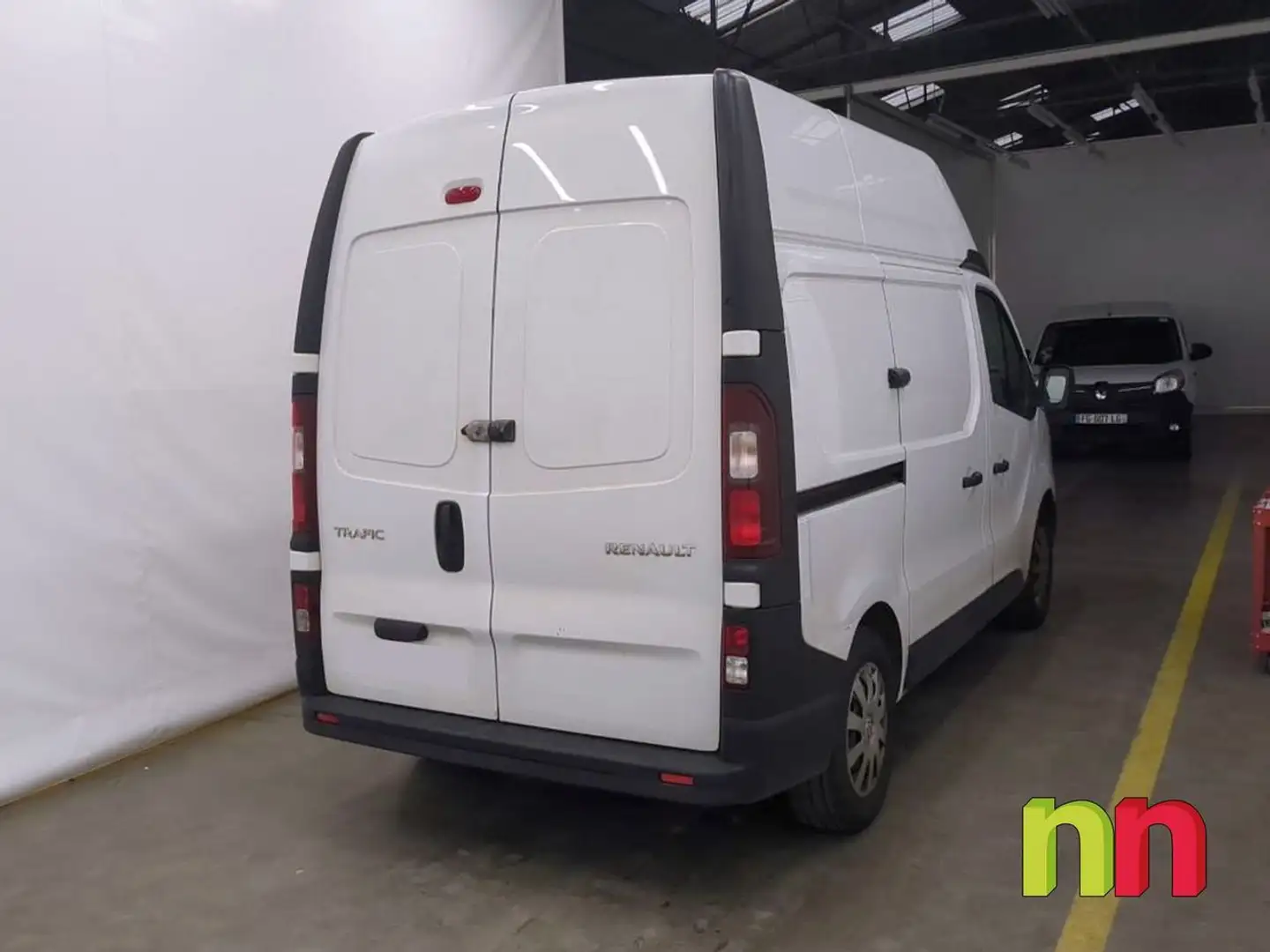 Renault Trafic Furgón 29 L1H1 dCi TT 103kW Blanco - 2