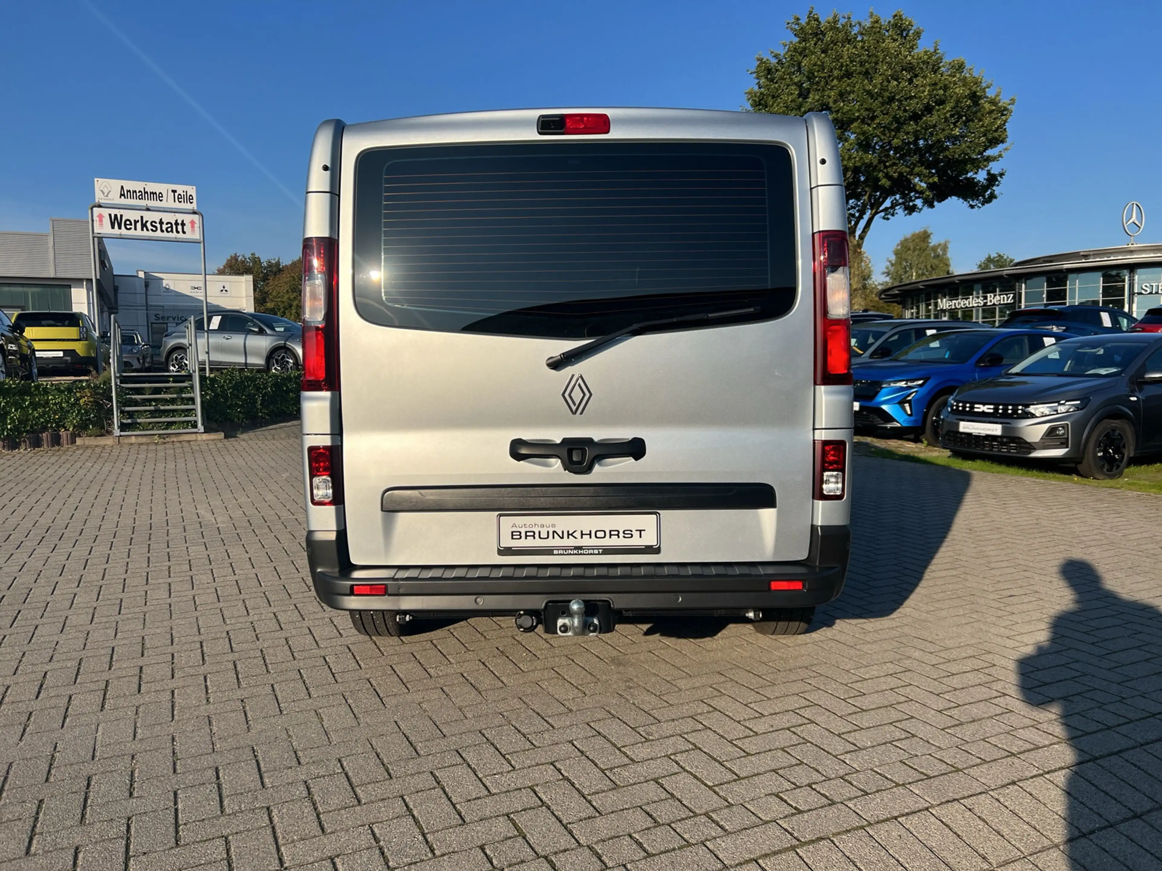 Renault Trafic Grand Combi dCi 170 EDC L2H1 +AHK +Navi +2xS-Tür + — photo 2