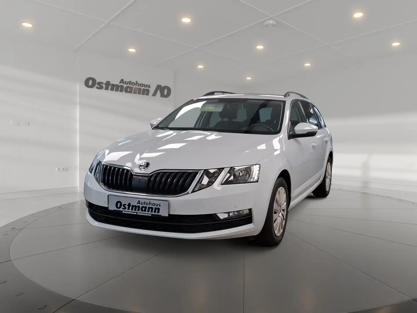 Skoda Octavia Combi 2.0 TDI Ambition PDC SHZ CarPlay Weiß - 1