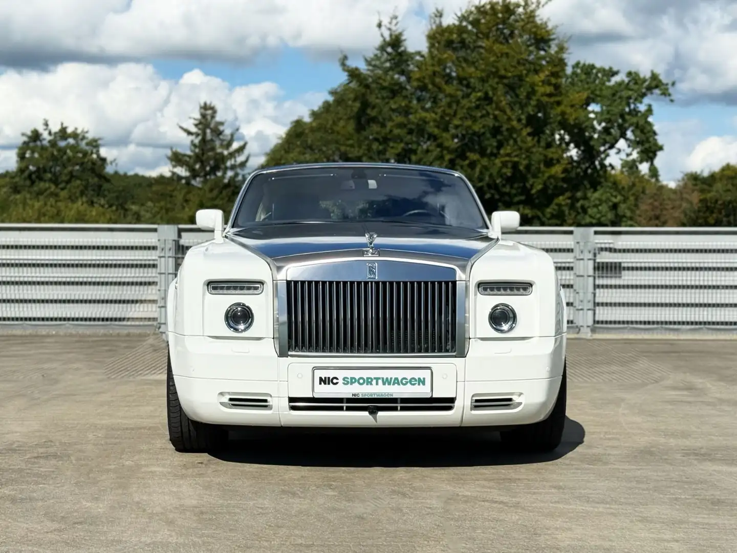Rolls-Royce Phantom Drophead UNGLAUBLICHER ZUSTAND NUR 41tkm Weiß - 2
