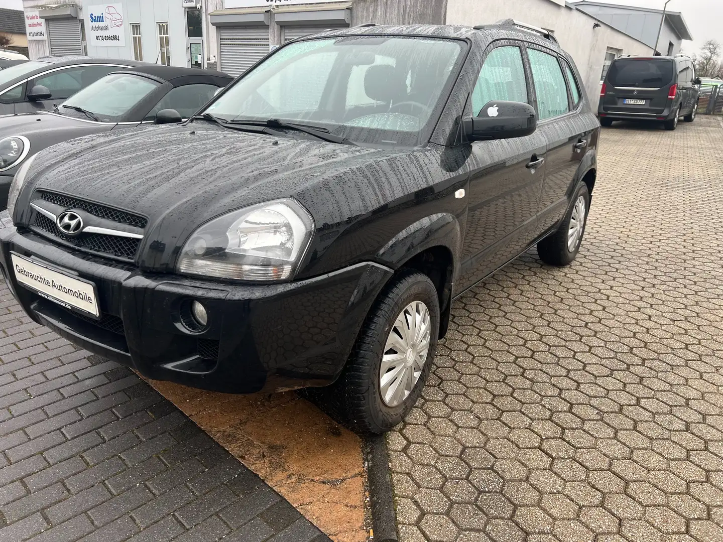 Hyundai TUCSON 2.0 GLS (2WD)*2Hand *8 FACH*TÜV NEUE Schwarz - 1