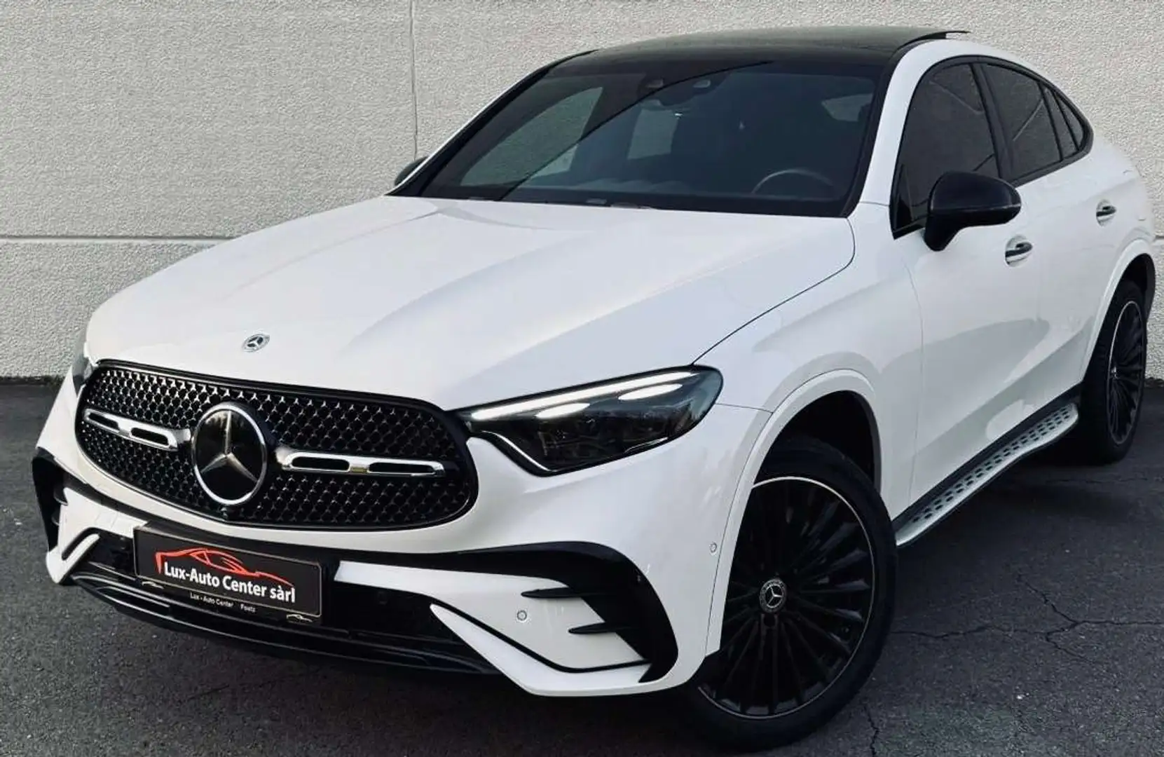Mercedes-Benz GLC 300 GLC Coupé 300 de PHEV AMG Line (245 kW) Blanc - 2