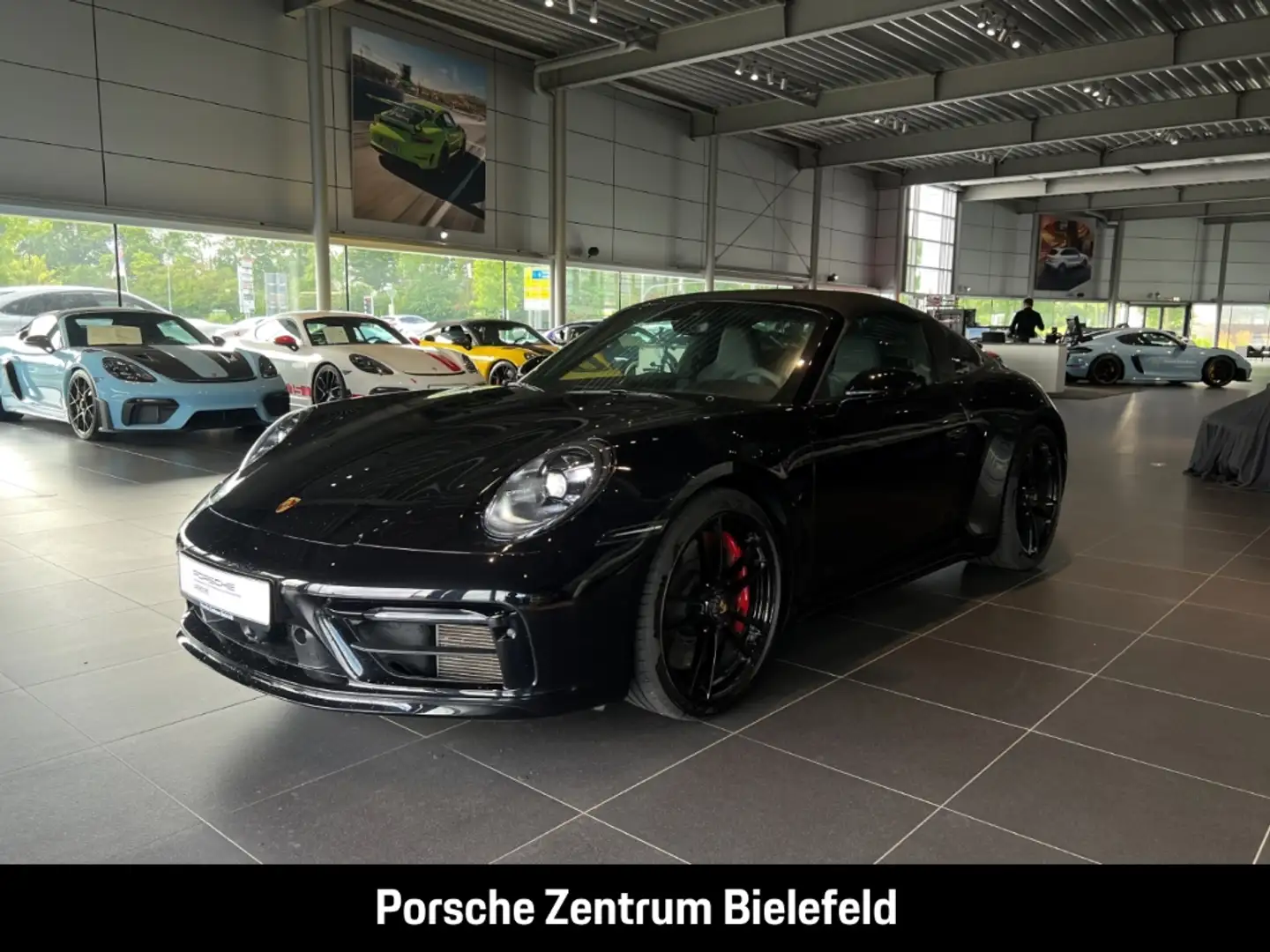 Porsche 992 911 Targa 4 GTS BOSE LED-Matrix InnoDrive Schwarz - 1