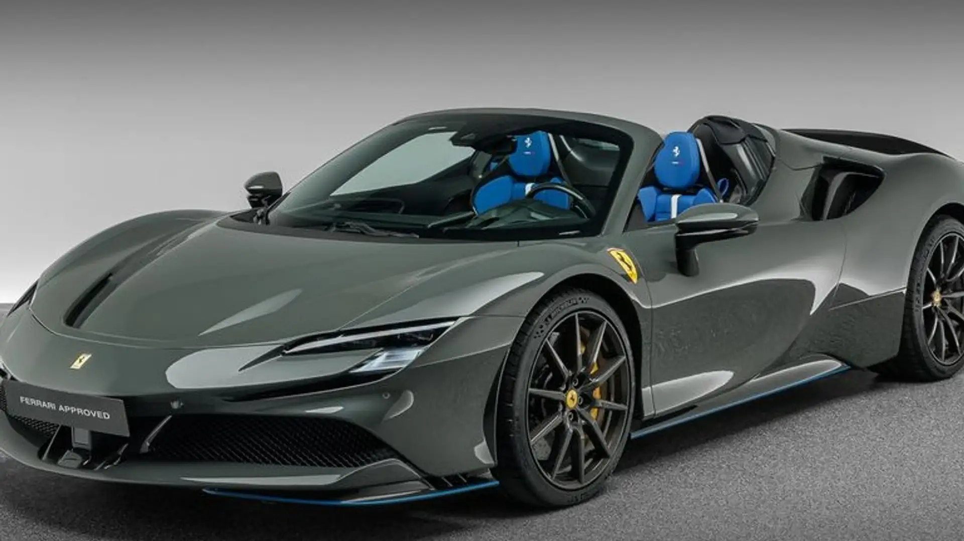 Ferrari SF90 Spider Gri - 1