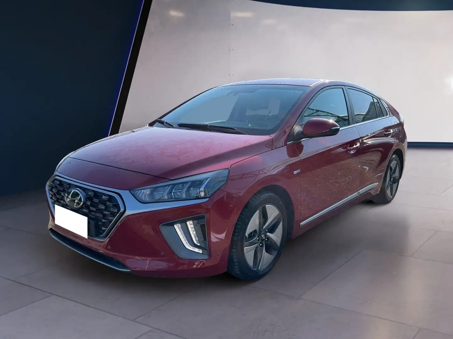 Hyundai IONIQ 1.6 hybrid Tech 6dct Червоний - 2