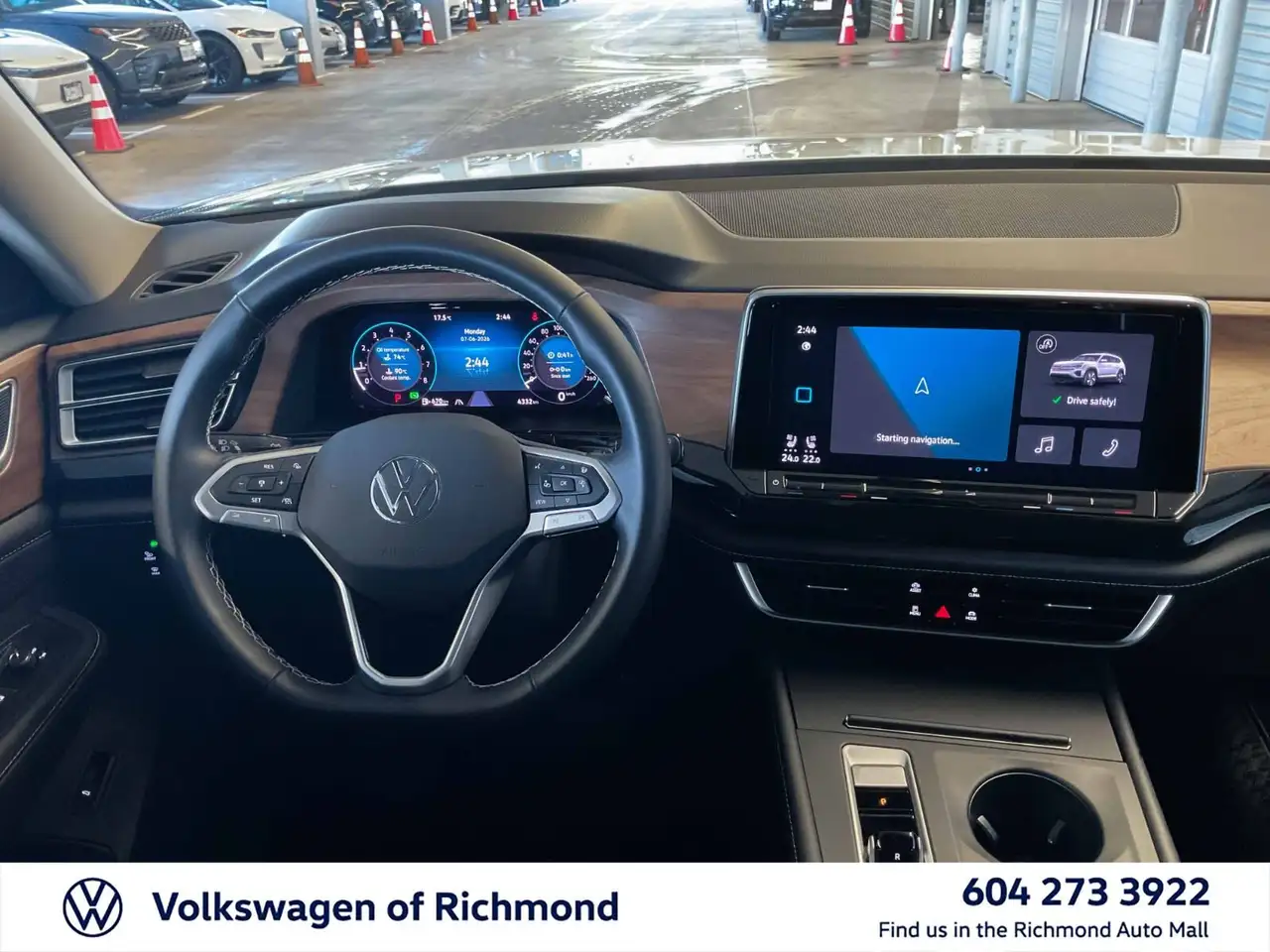 Volkswagen Atlas снимка Volkswagen Atlas