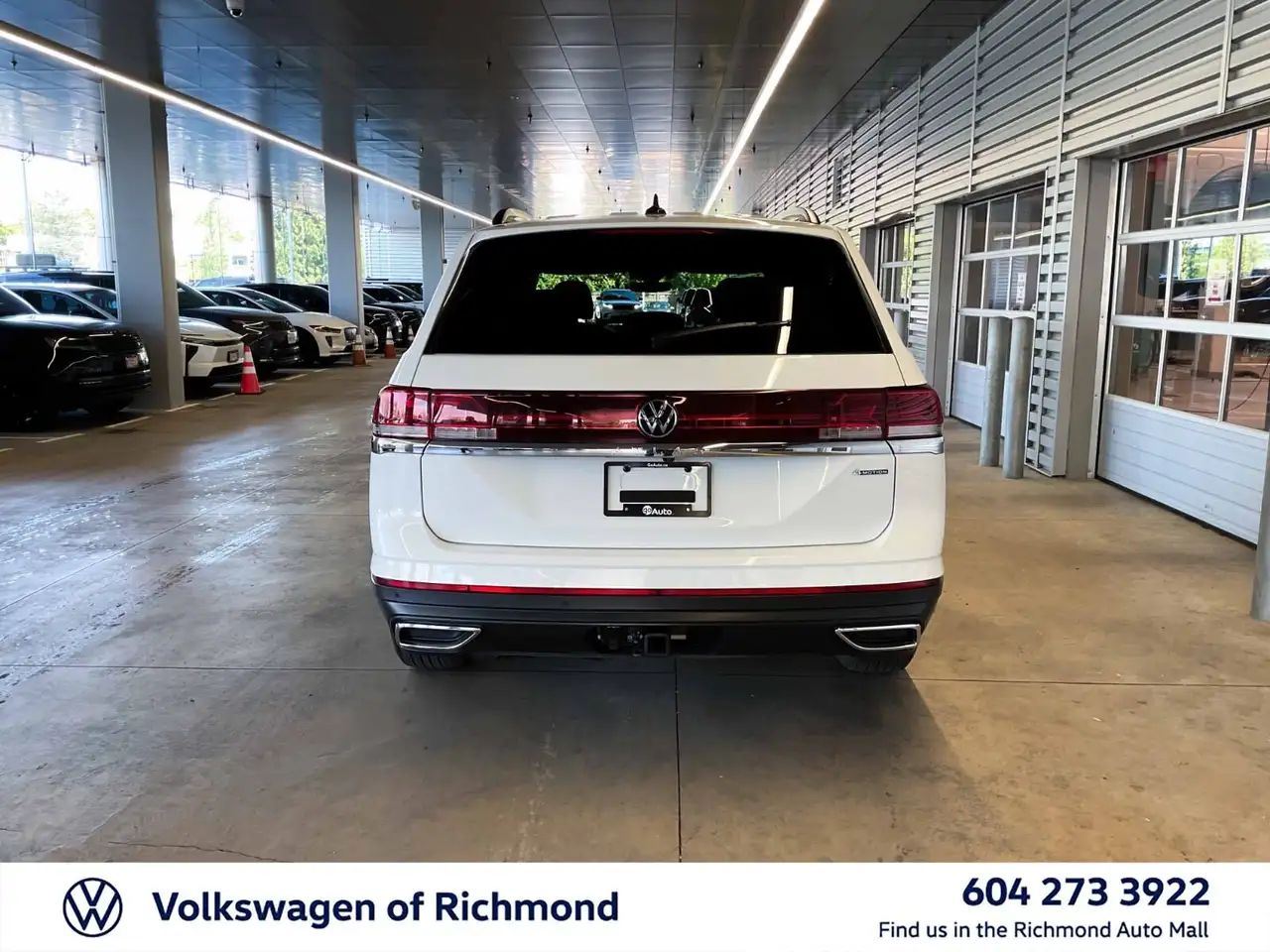 Volkswagen Atlas снимка Volkswagen Atlas