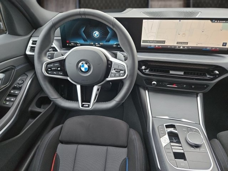 BMW 318 i Touring G21 — photo 7