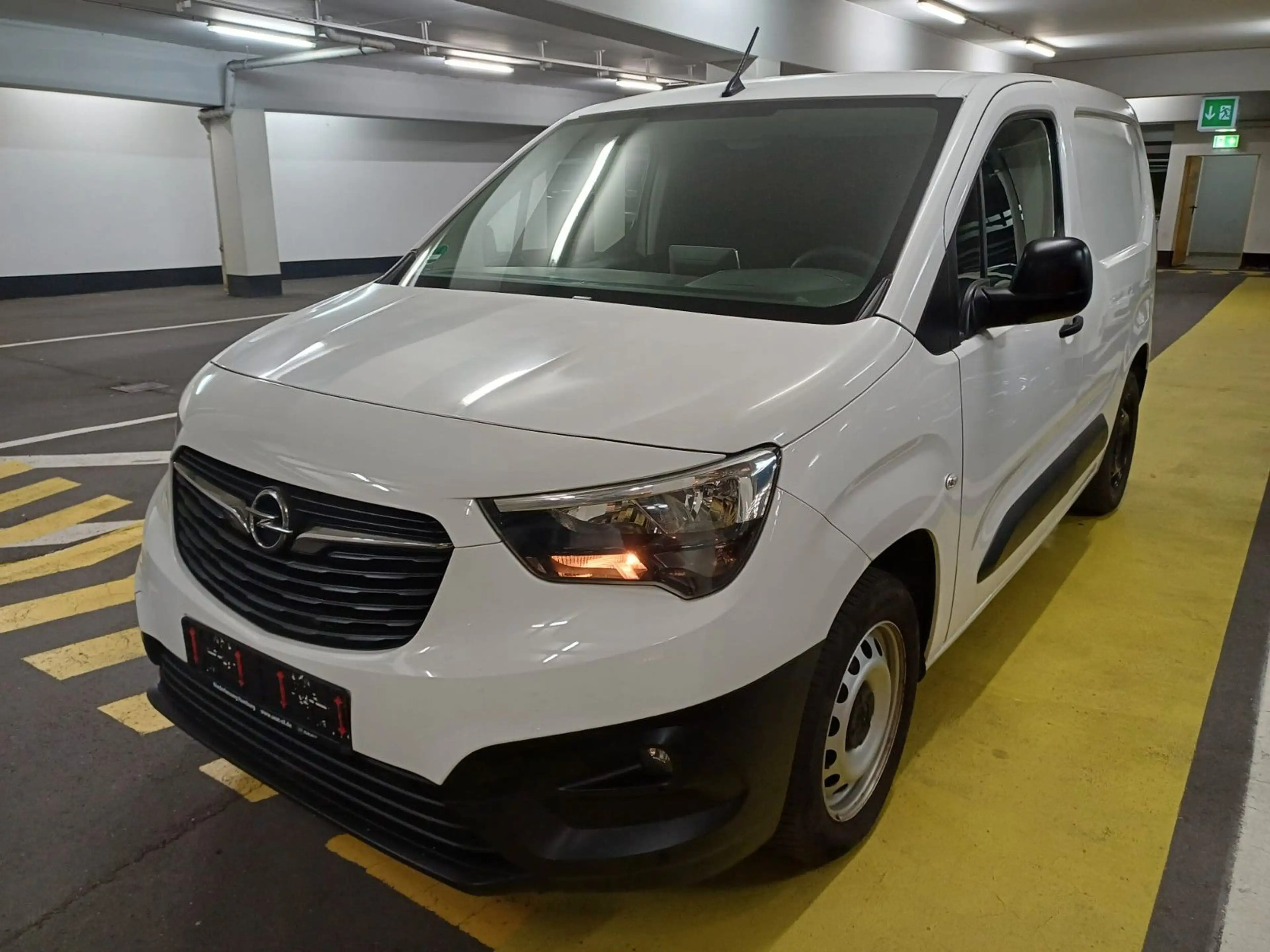 Opel Combo E Cargo Edition — photo 3