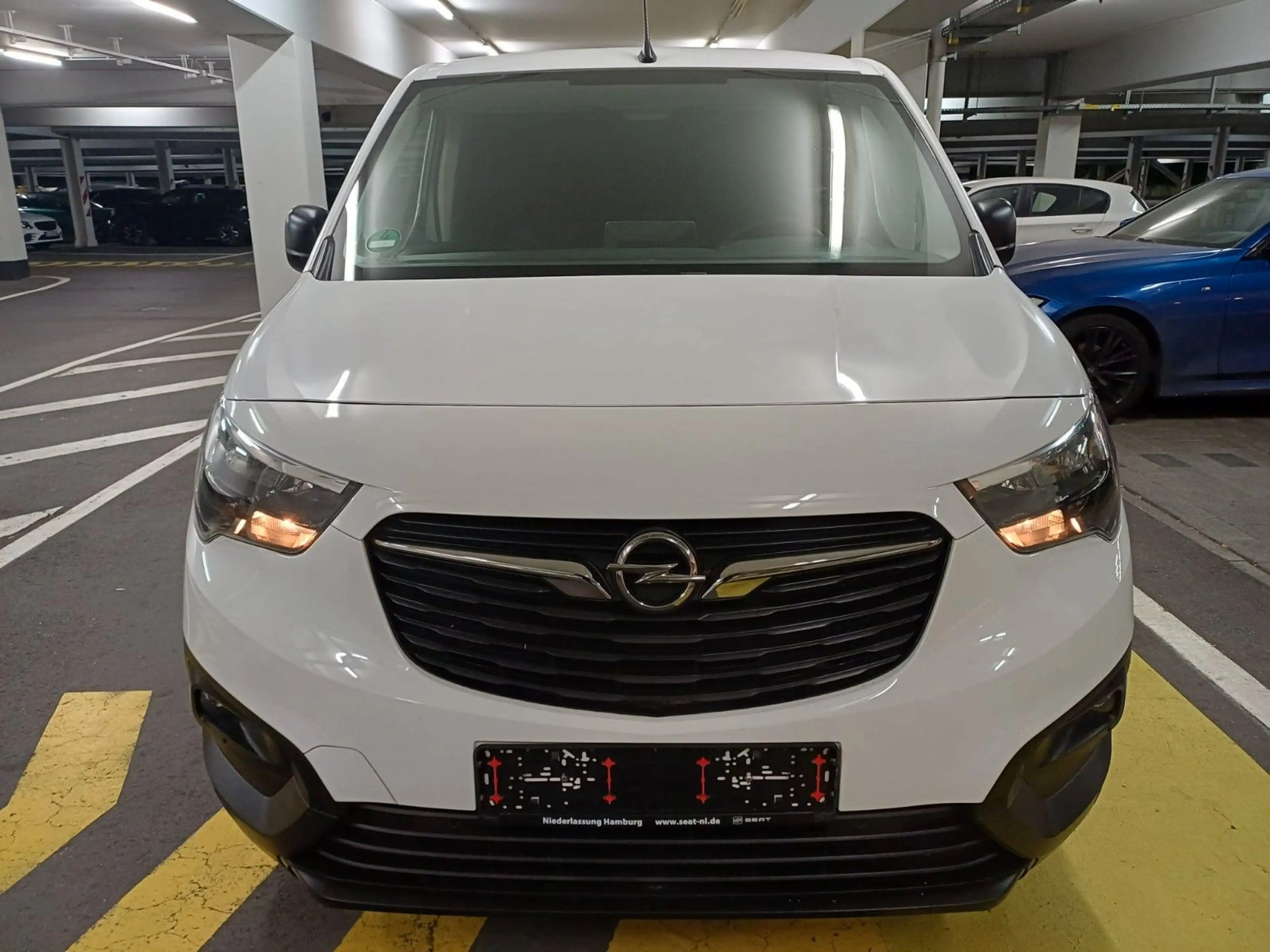 Opel Combo E Cargo Edition — photo 4