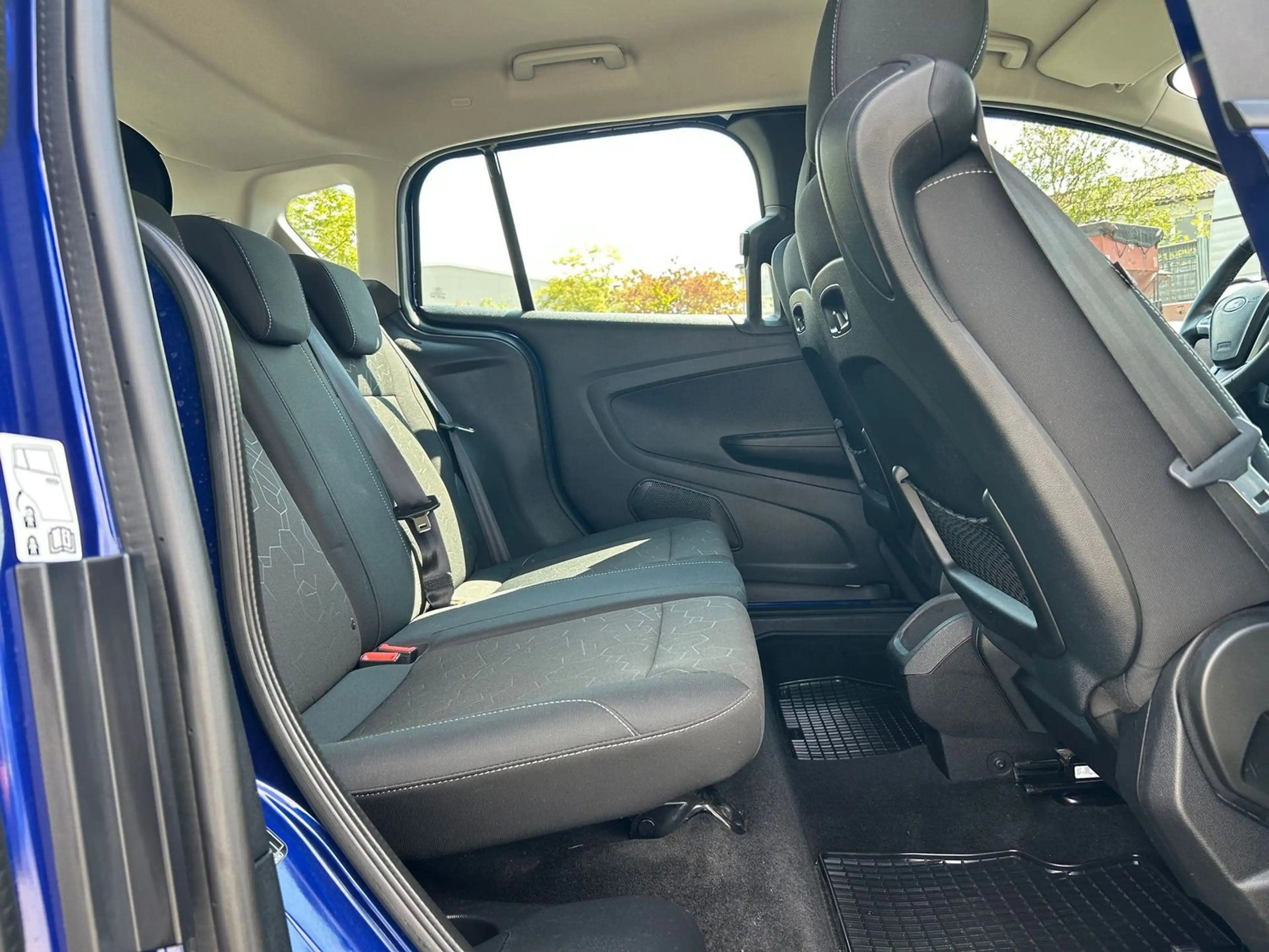 Ford B-Max Trend *Klima*PDC*SHZ* — photo 13