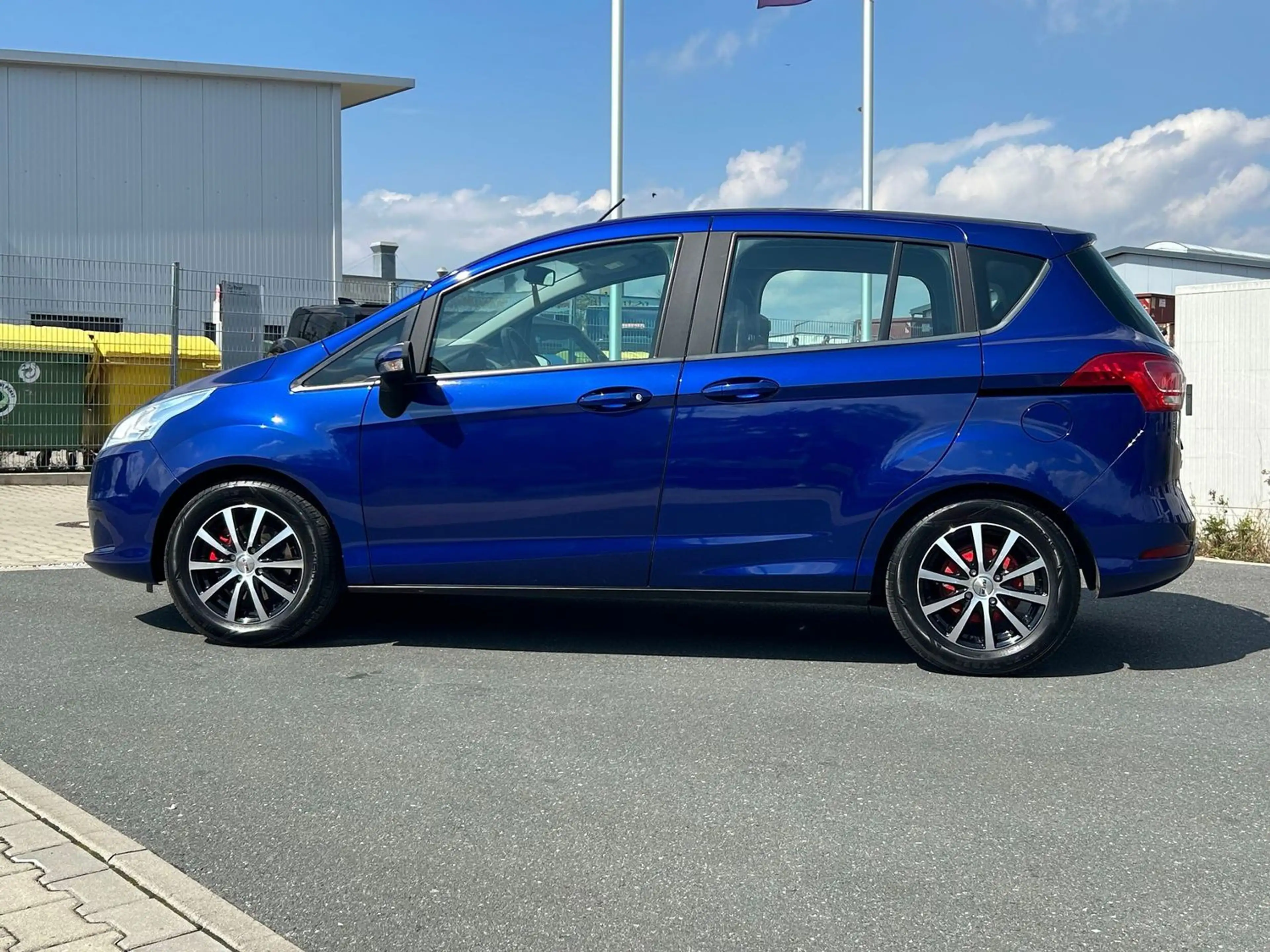 Ford B-Max Trend *Klima*PDC*SHZ* — photo 9