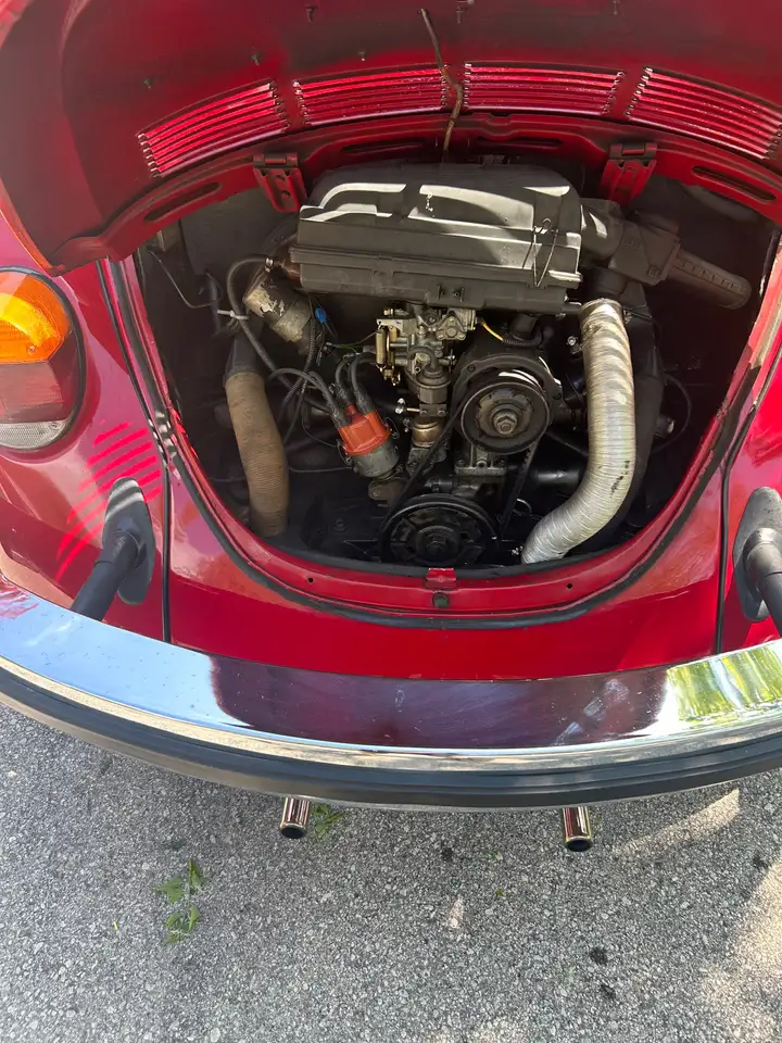 Volkswagen Beetle снимка Volkswagen Beetle