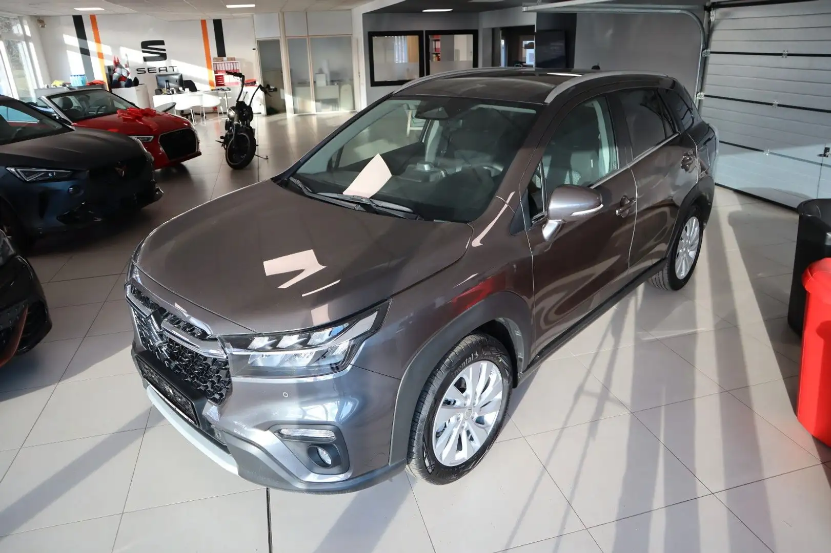 Suzuki SX4 S-Cross/ACC/NAVI/DAB/KAMERA/BLUETOOTH Gris - 2