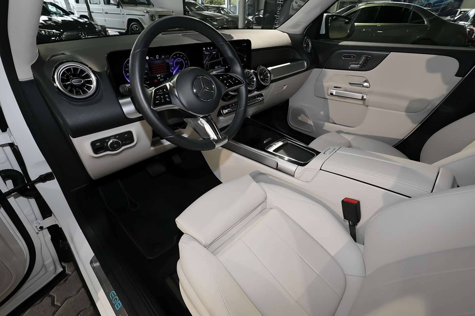 Mercedes-Benz EQB