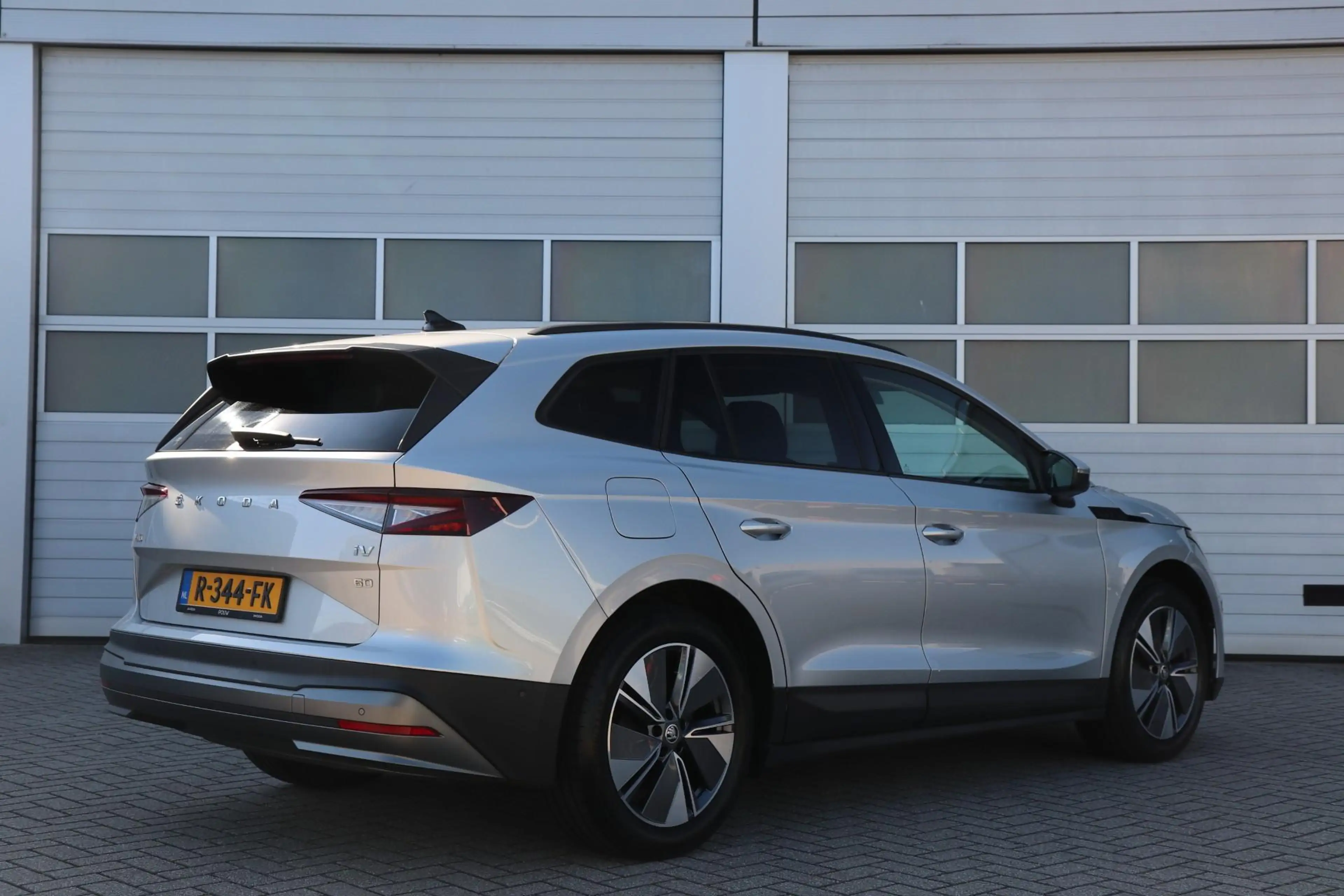 Skoda Enyaq iV 60 180pk |  SoH 94,8% | Navigatie | Smartlink | — photo 2