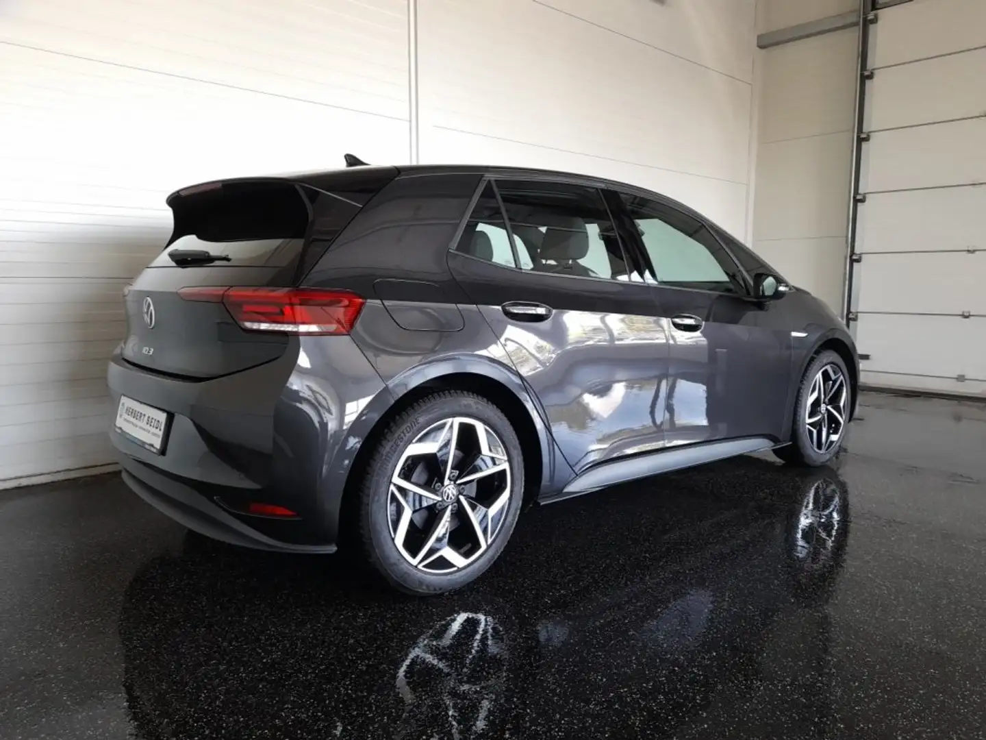Volkswagen ID.3 PURE PERFORMANCE UPGRADE 45 kWh *WÄRMEPUMPE / 19 ZOLL / VOLL-LED / NAVI / VIRTUELL / ACC / CCS-LADEDOSE / SHZG / PDC* Grau - 2