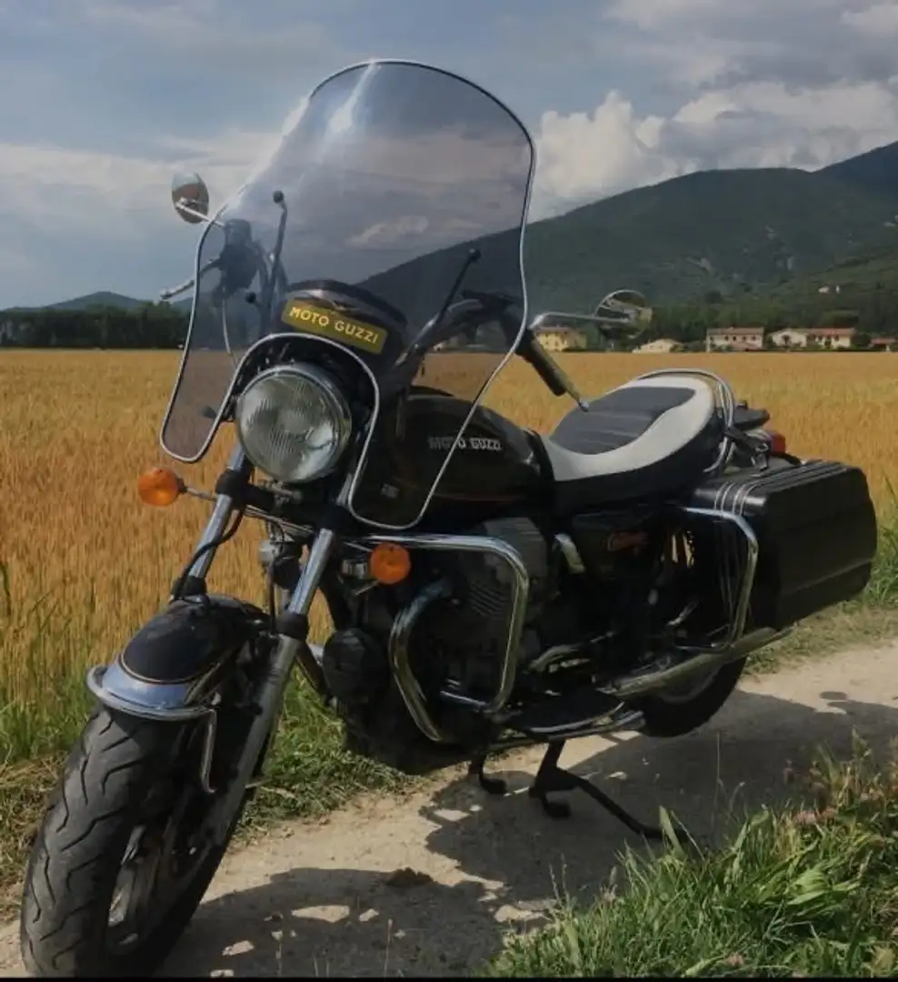 Moto Guzzi California 1000 Zwart - 2