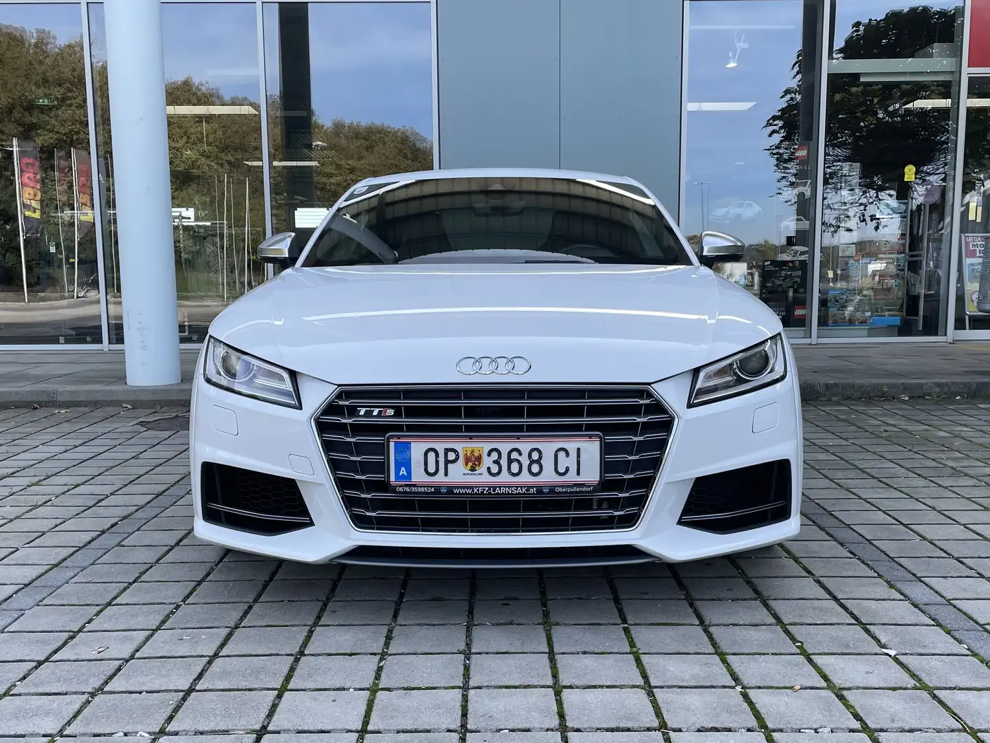 Audi TTS Coupé 2,0 TFSI quattro - 1