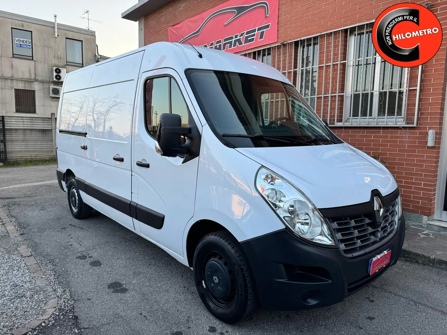 Renault Master 2.3 DCI 131CV L2H2 Bianco - 1