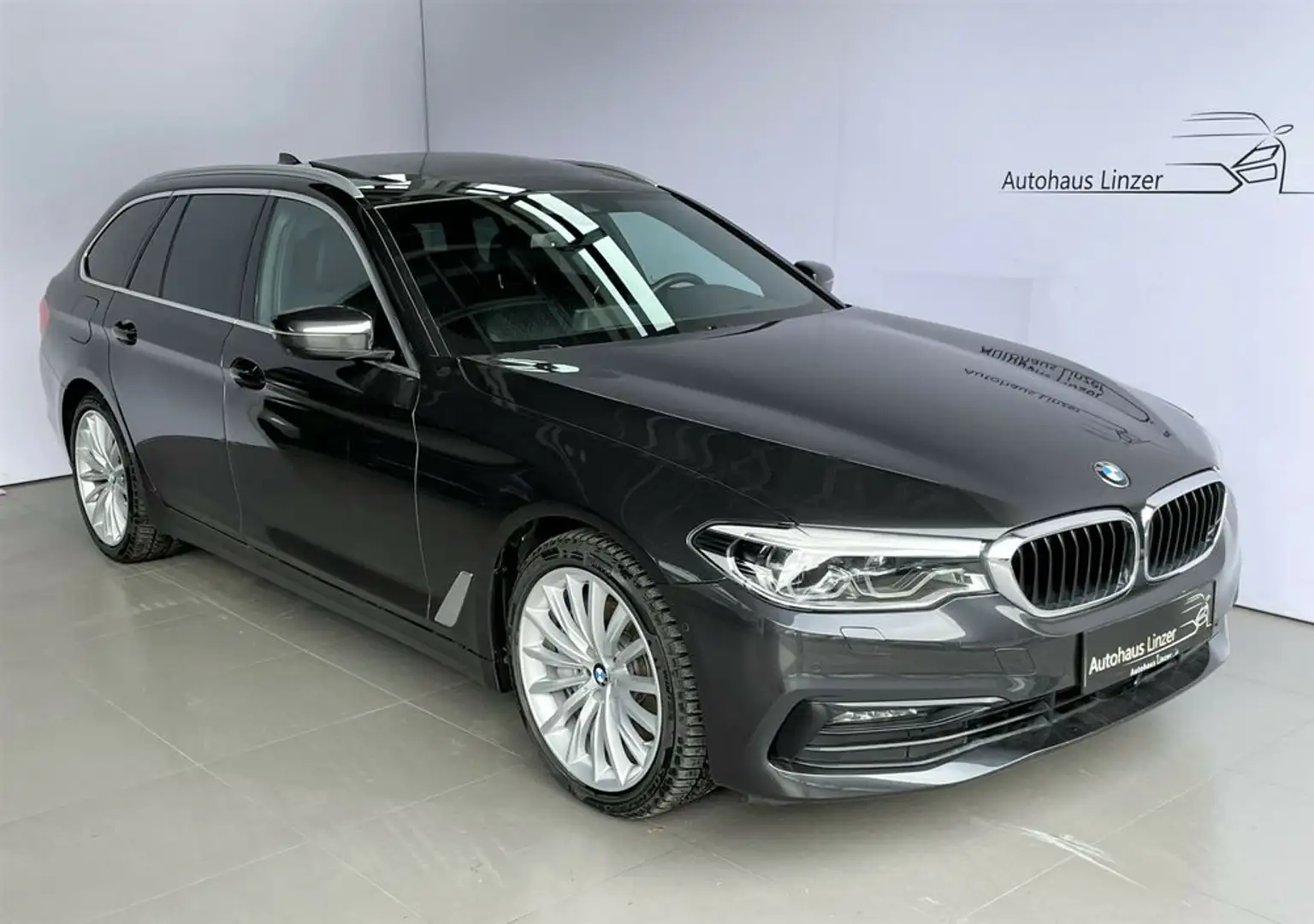 BMW 540 d xDrive *LED*StHz*Sitzkühl*PANO*360*Massage*HK Grau - 1