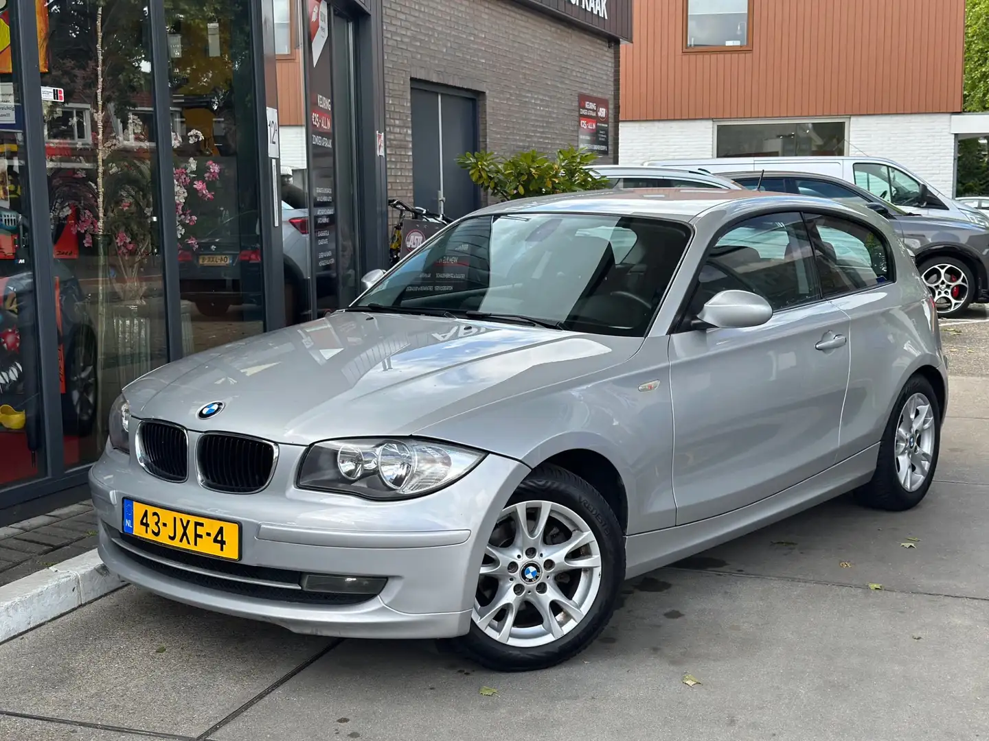 BMW 116 1-serie 116i Business Line Nieuwe ketting ! leuke Gris - 2