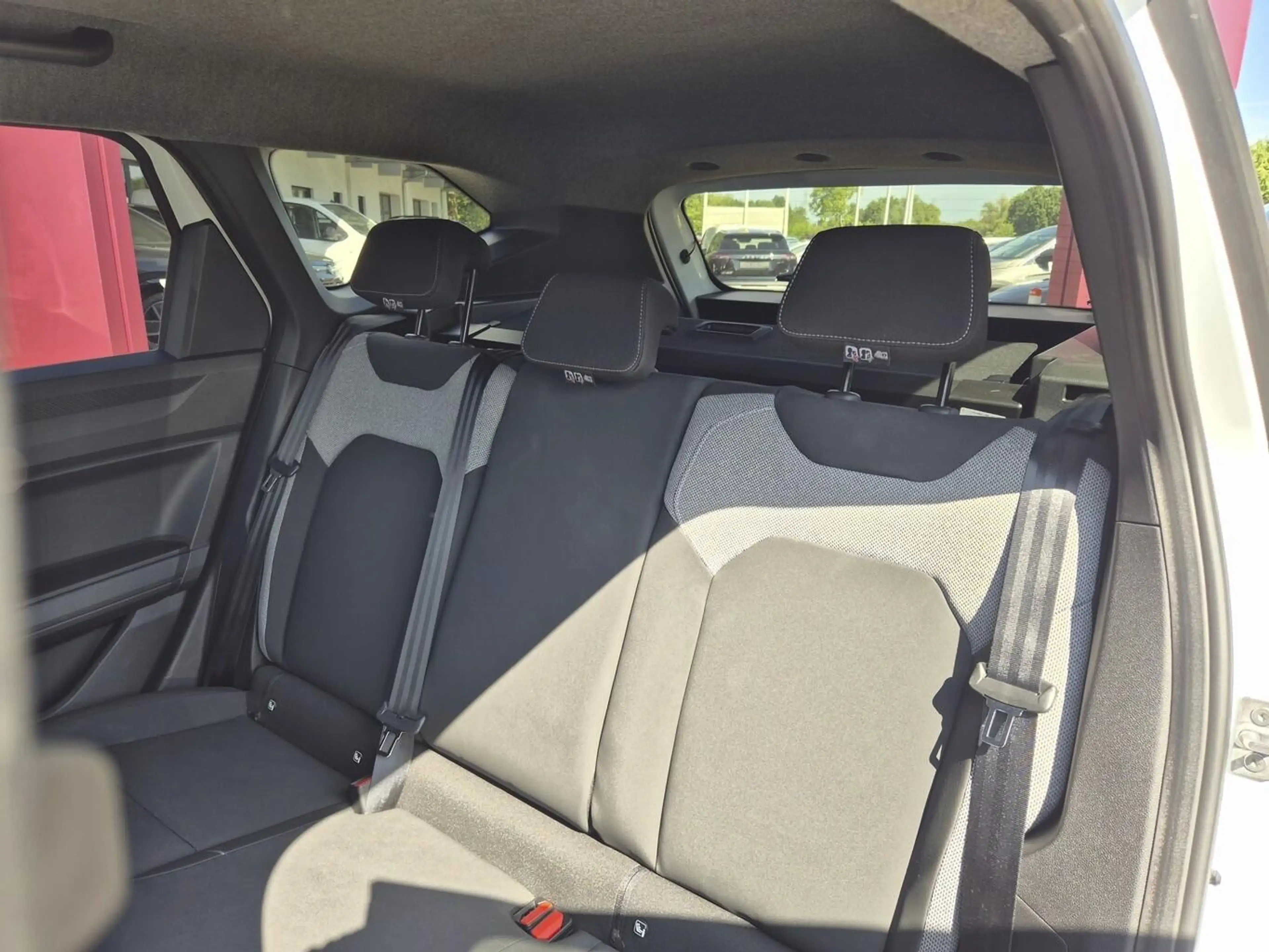 Dacia Bigster Journey 1.2 TCe 140 MHEV Nav SHZ eHK ACC 103 kW... — photo 9