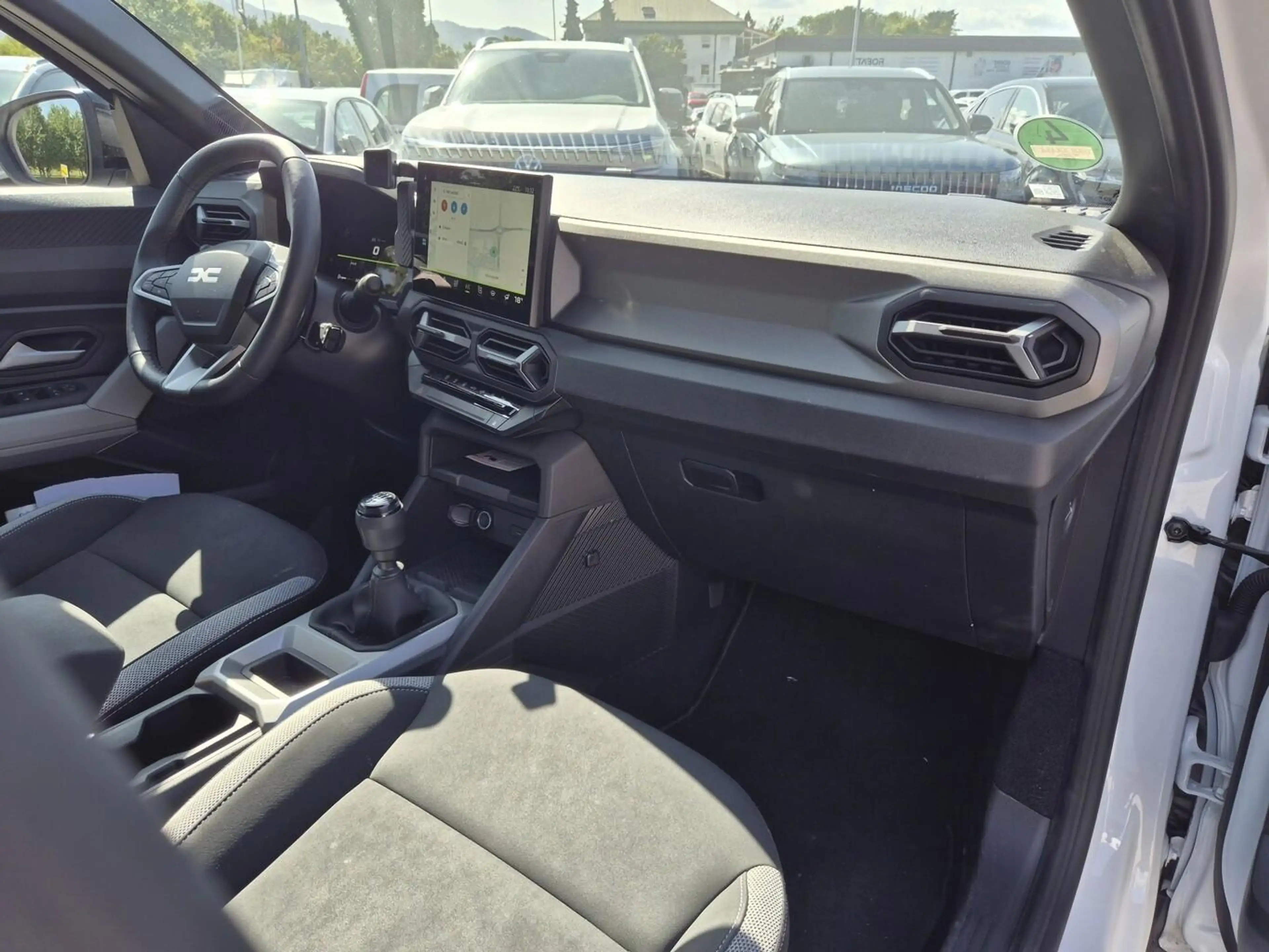Dacia Bigster Journey 1.2 TCe 140 MHEV Nav SHZ eHK ACC 103 kW... — photo 5