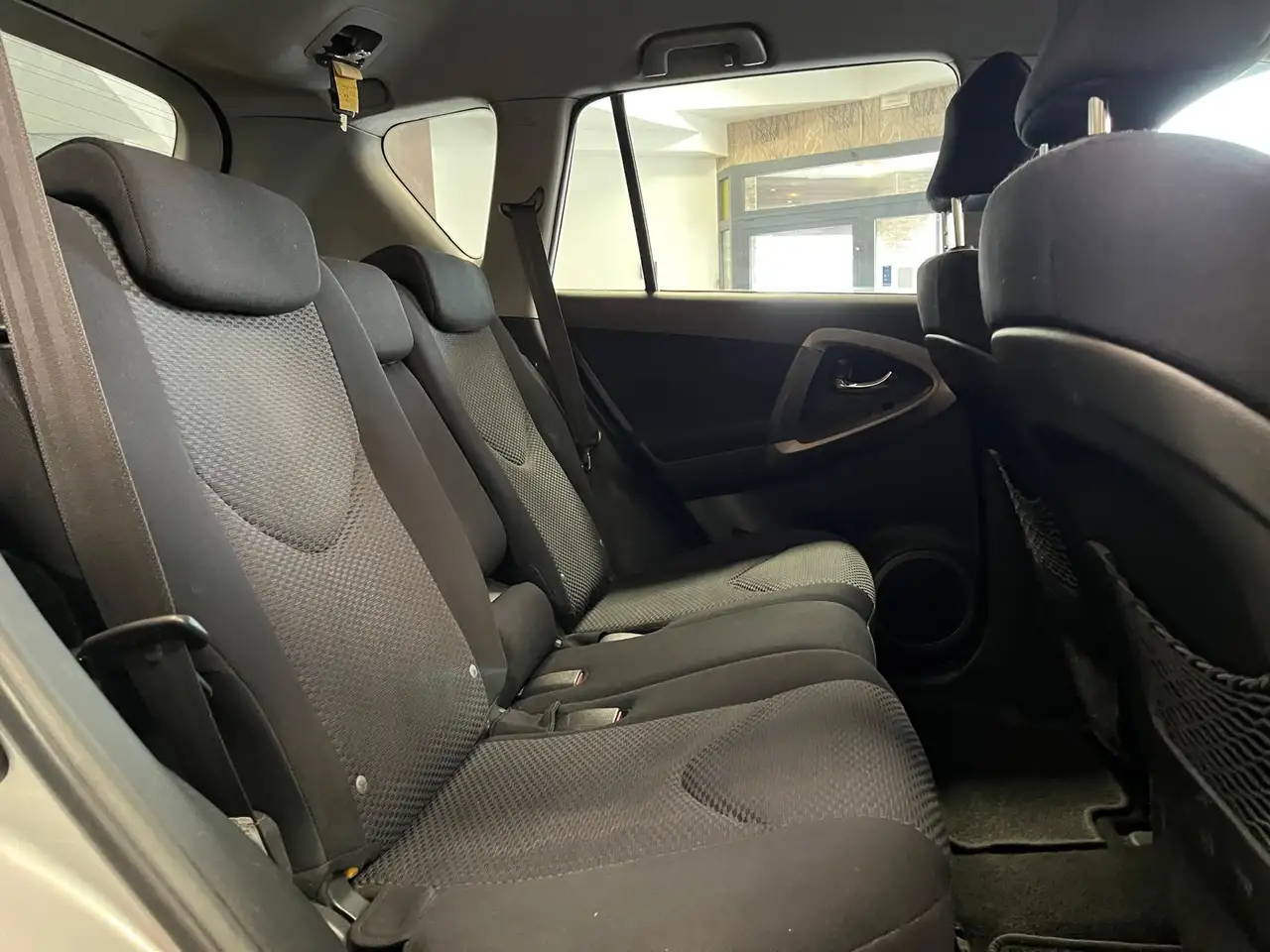 Toyota RAV4 2.2 D-4D Sol 136 ch – 4x4 – Boîte manuelle