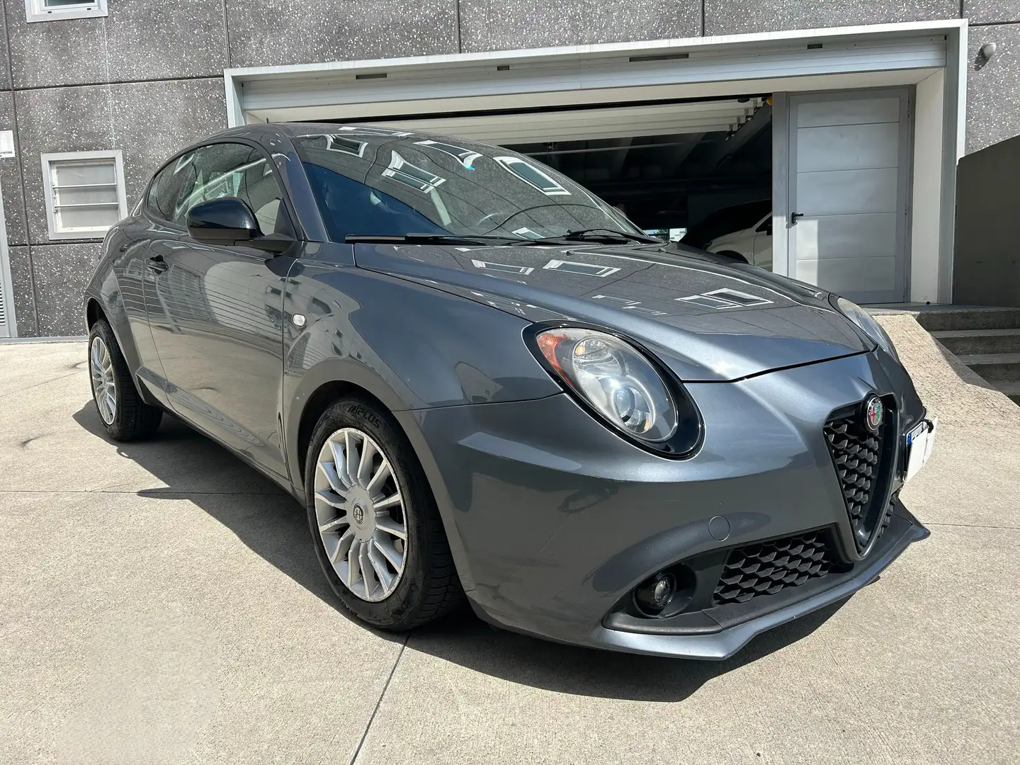Alfa Romeo MiTo MiTo 1.3 jtdm Super 95cv E6 - NEOPATENTATI!!! Grigio - 1