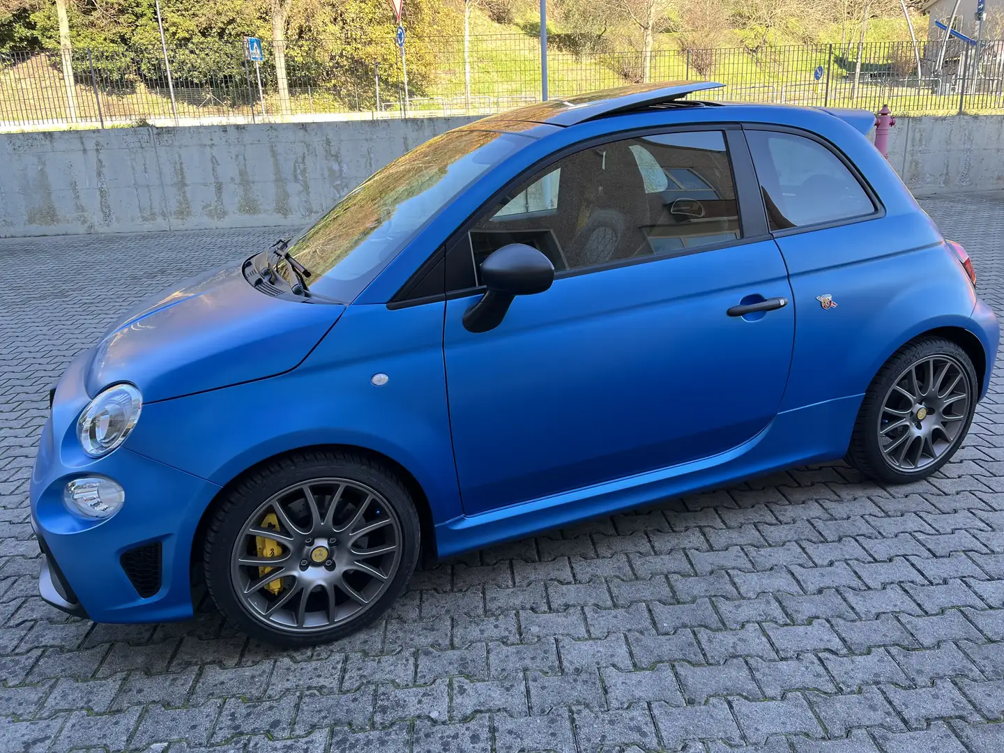Abarth 695 1.4 t-jet Turismo 180cv - 1