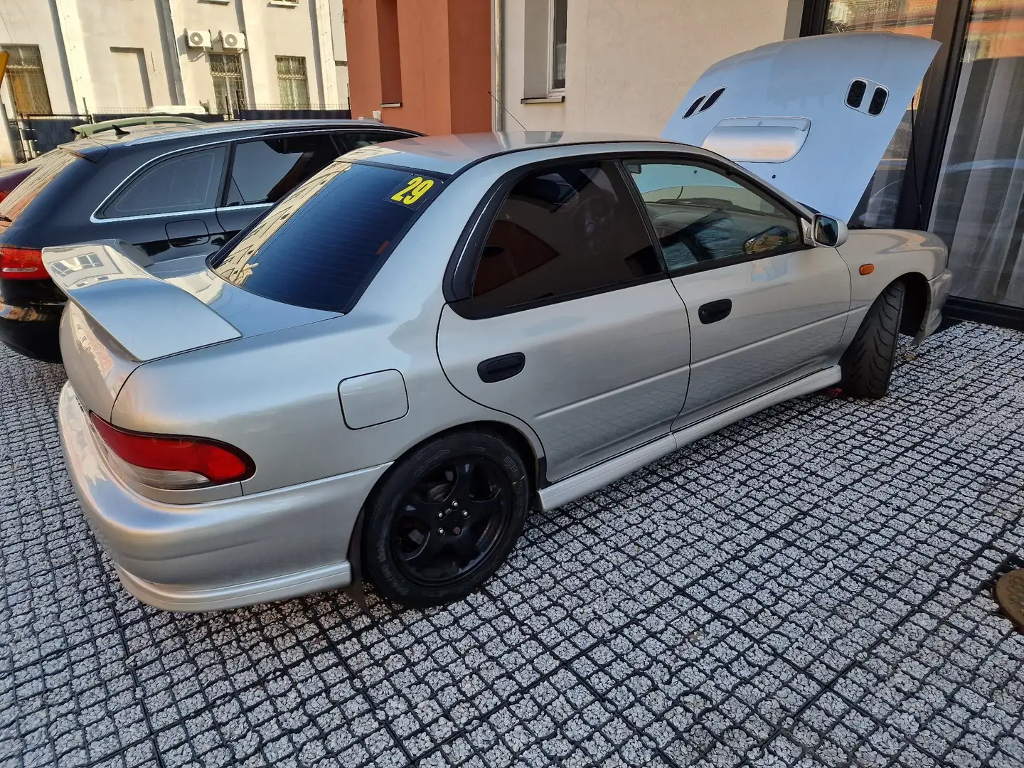 Subaru Impreza 2.0 4WD GT - 2